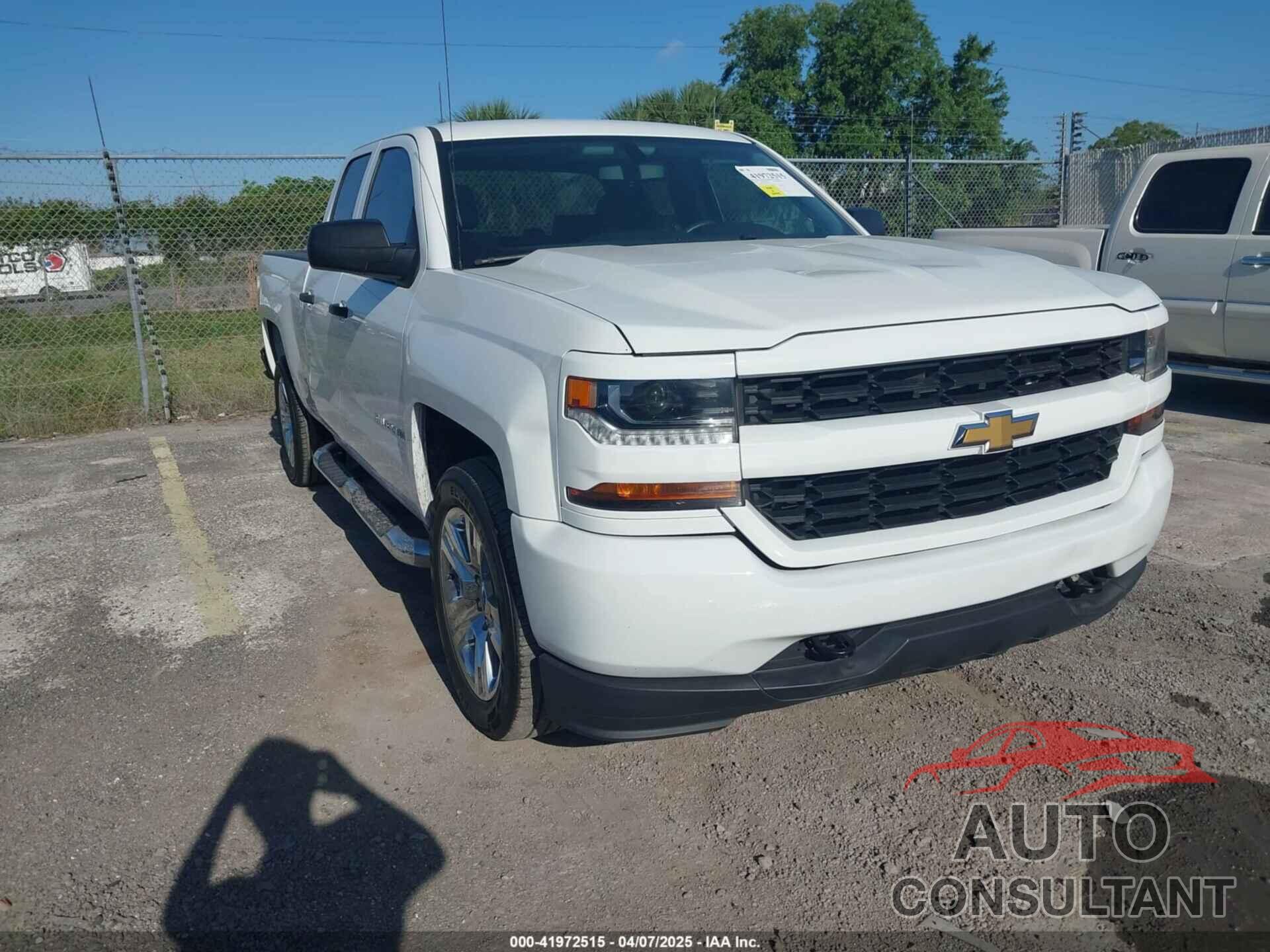 CHEVROLET SILVERADO 1500 LD 2019 - 2GCRCMEC2K1229764