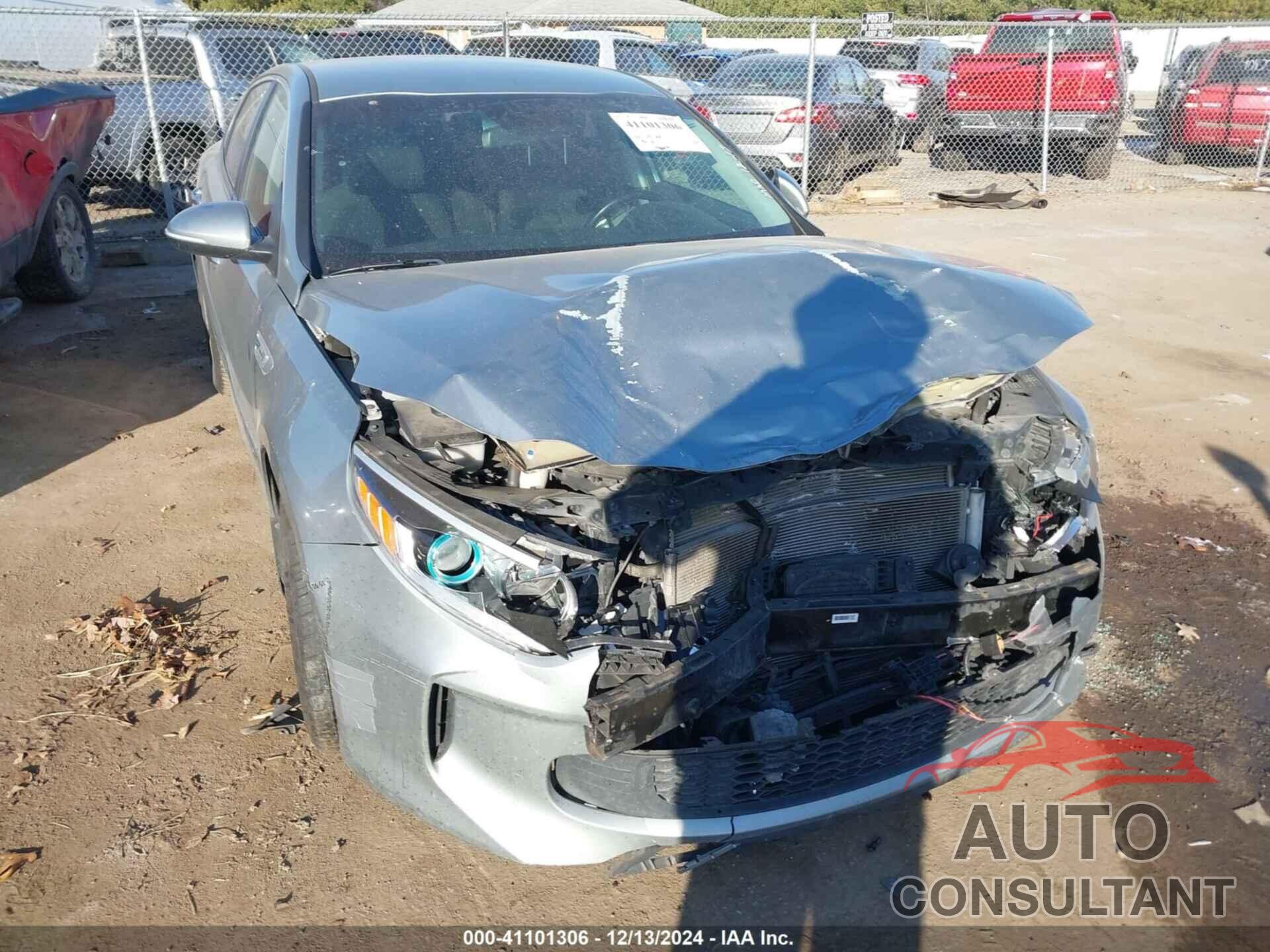 KIA OPTIMA HYBRID 2017 - KNAGT4LE4H5014595