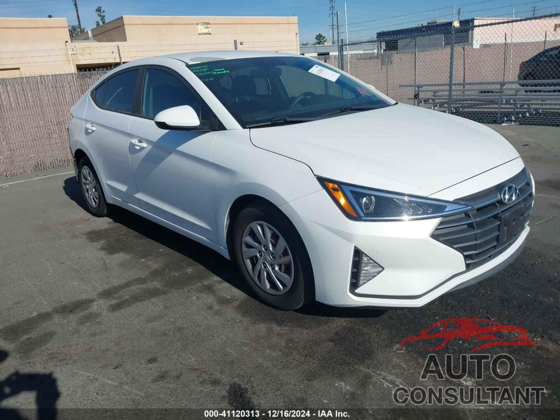 HYUNDAI ELANTRA 2019 - 5NPD74LF0KH445686