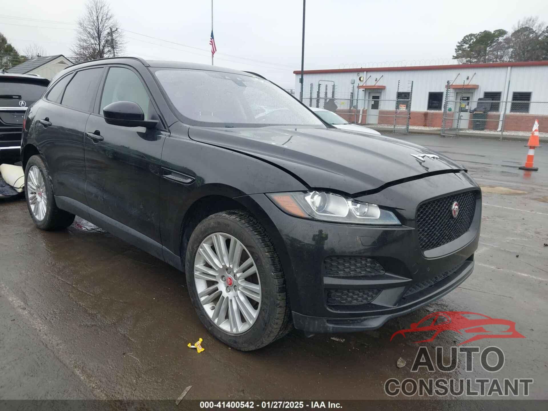 JAGUAR F-PACE 2017 - SADCJ2BV0HA493669