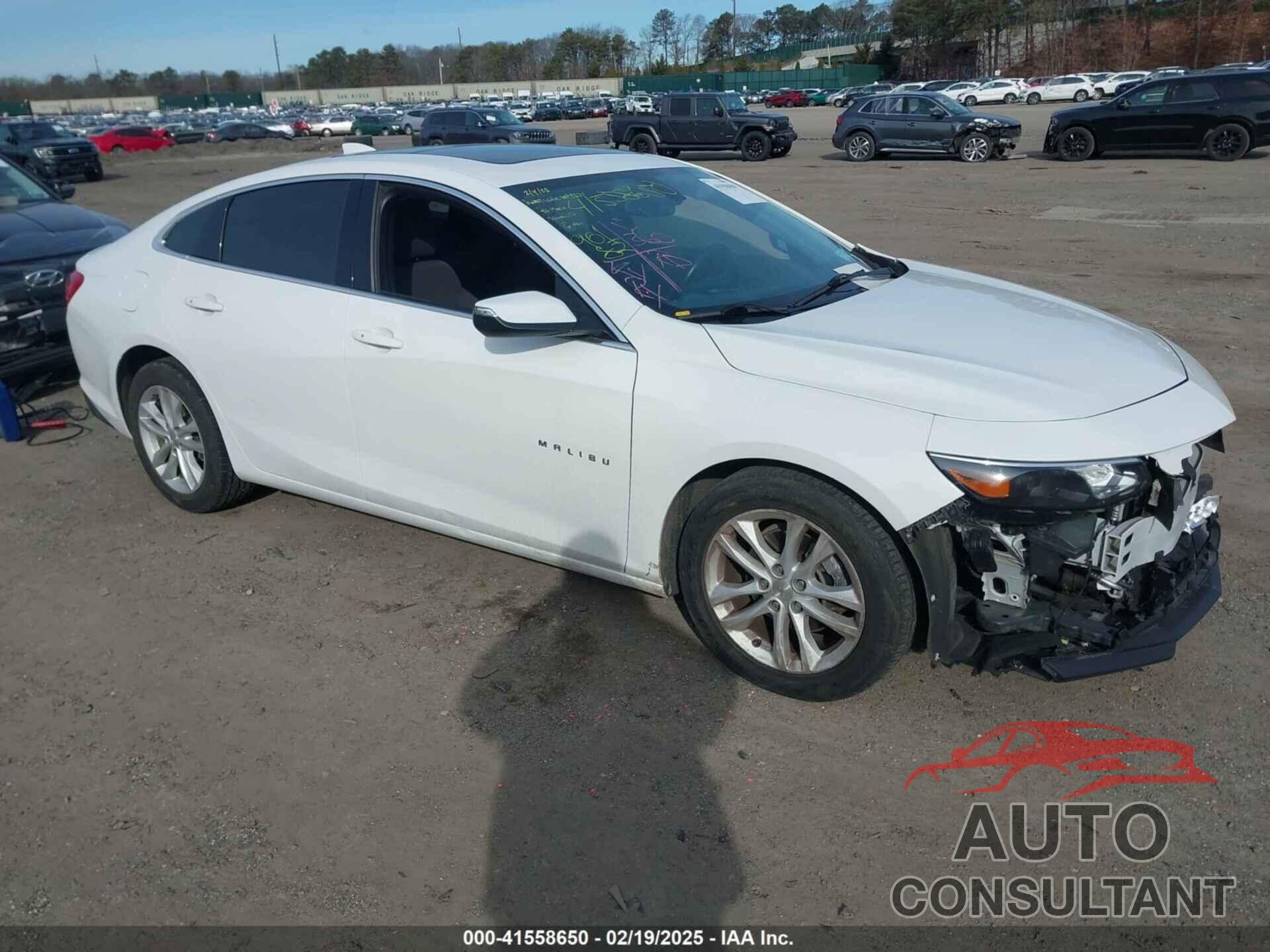 CHEVROLET MALIBU 2018 - 1G1ZD5ST0JF140301