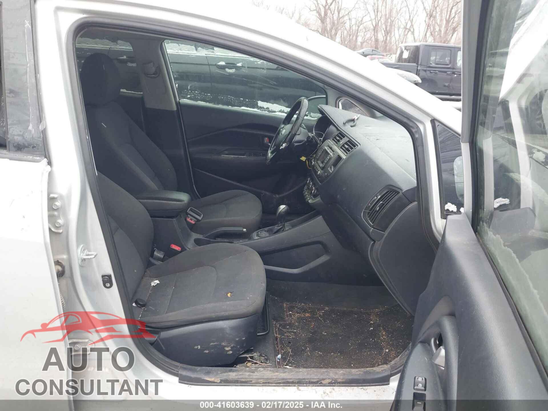 KIA RIO 2014 - KNADN5A39E6320234