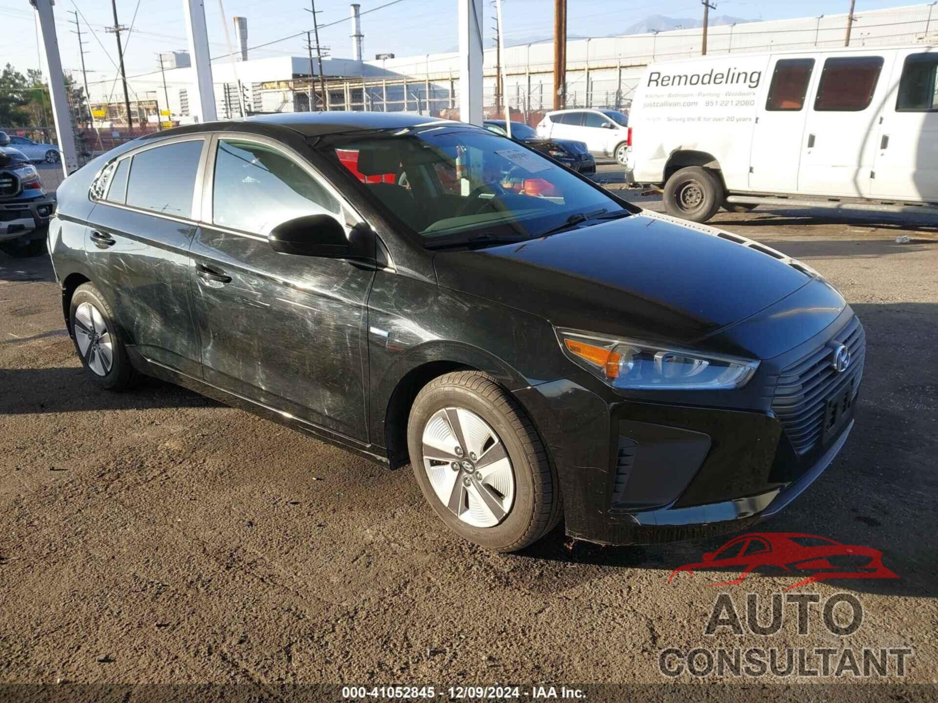 HYUNDAI IONIQ HYBRID 2017 - KMHC65LC4HU031041