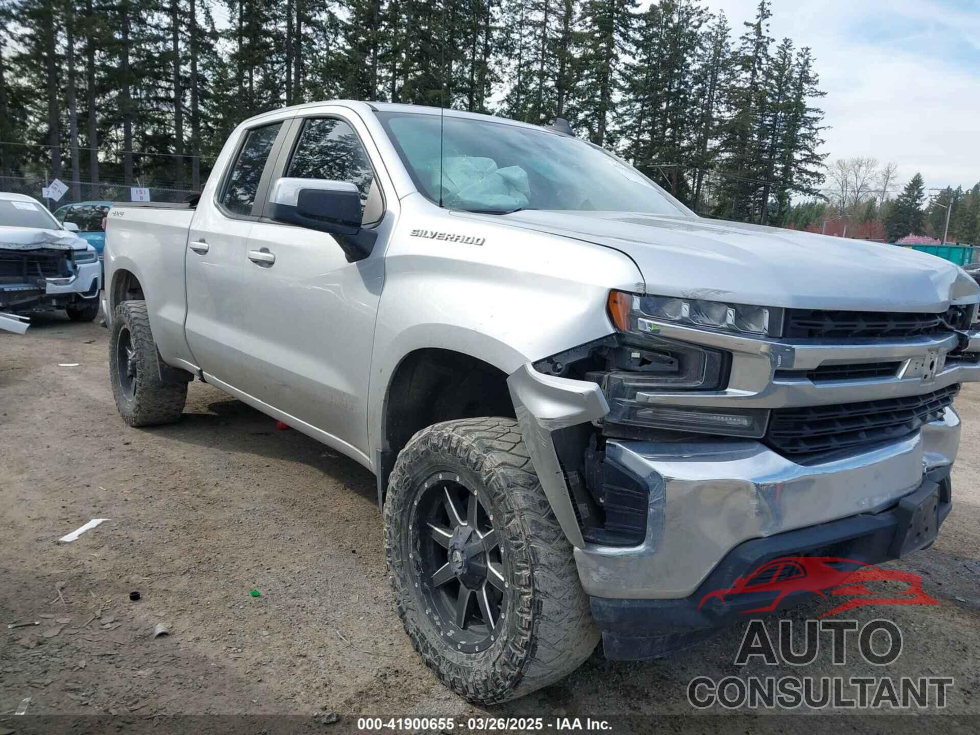 CHEVROLET SILVERADO 1500 2020 - 1GCRYDEDXLZ164567