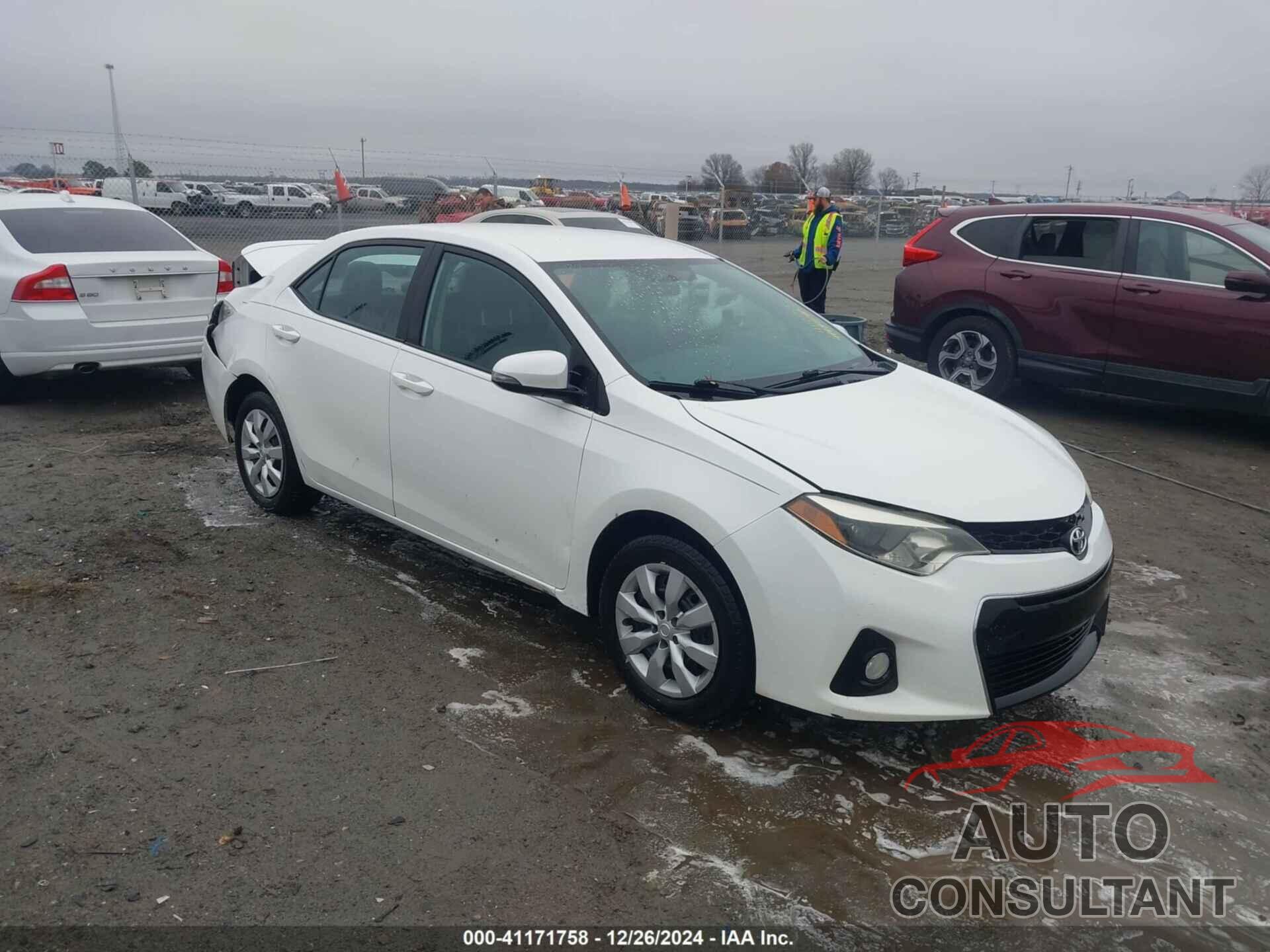 TOYOTA COROLLA 2015 - 5YFBURHE6FP250164