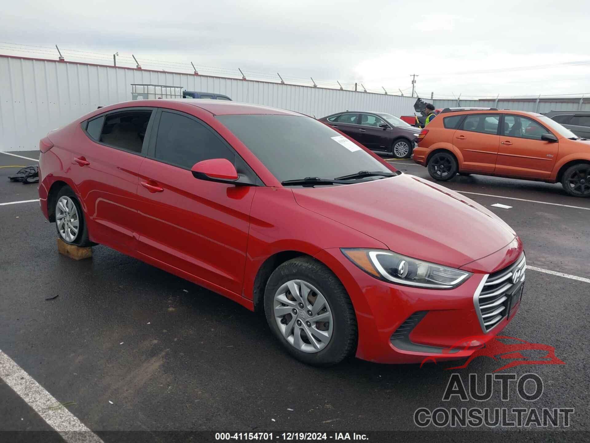 HYUNDAI ELANTRA 2017 - KMHD74LFXHU119193