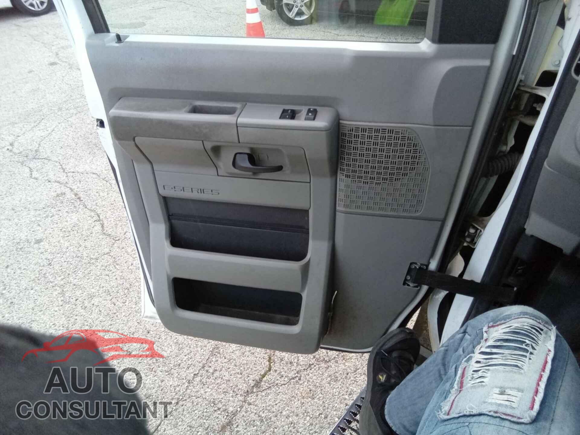 FORD ECONOLINE 2019 - 1FDXE4FS6KDC19357