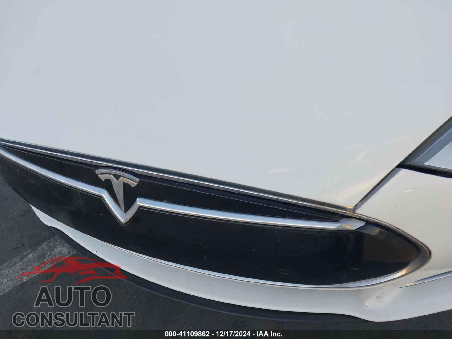 TESLA MODEL S 2013 - 5YJSA1DN5DFP27711