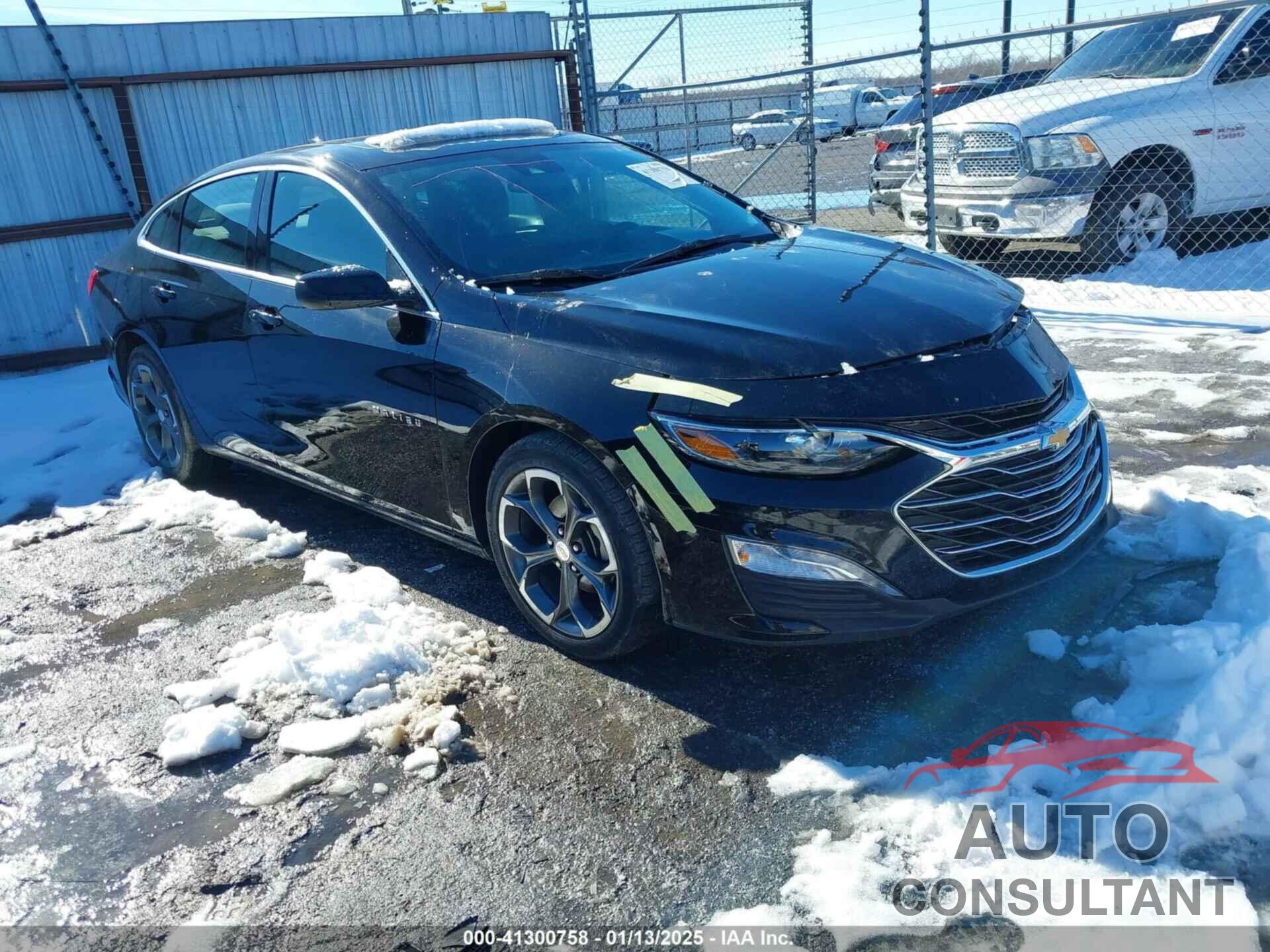 CHEVROLET MALIBU 2024 - 1G1ZD5ST3RF105912
