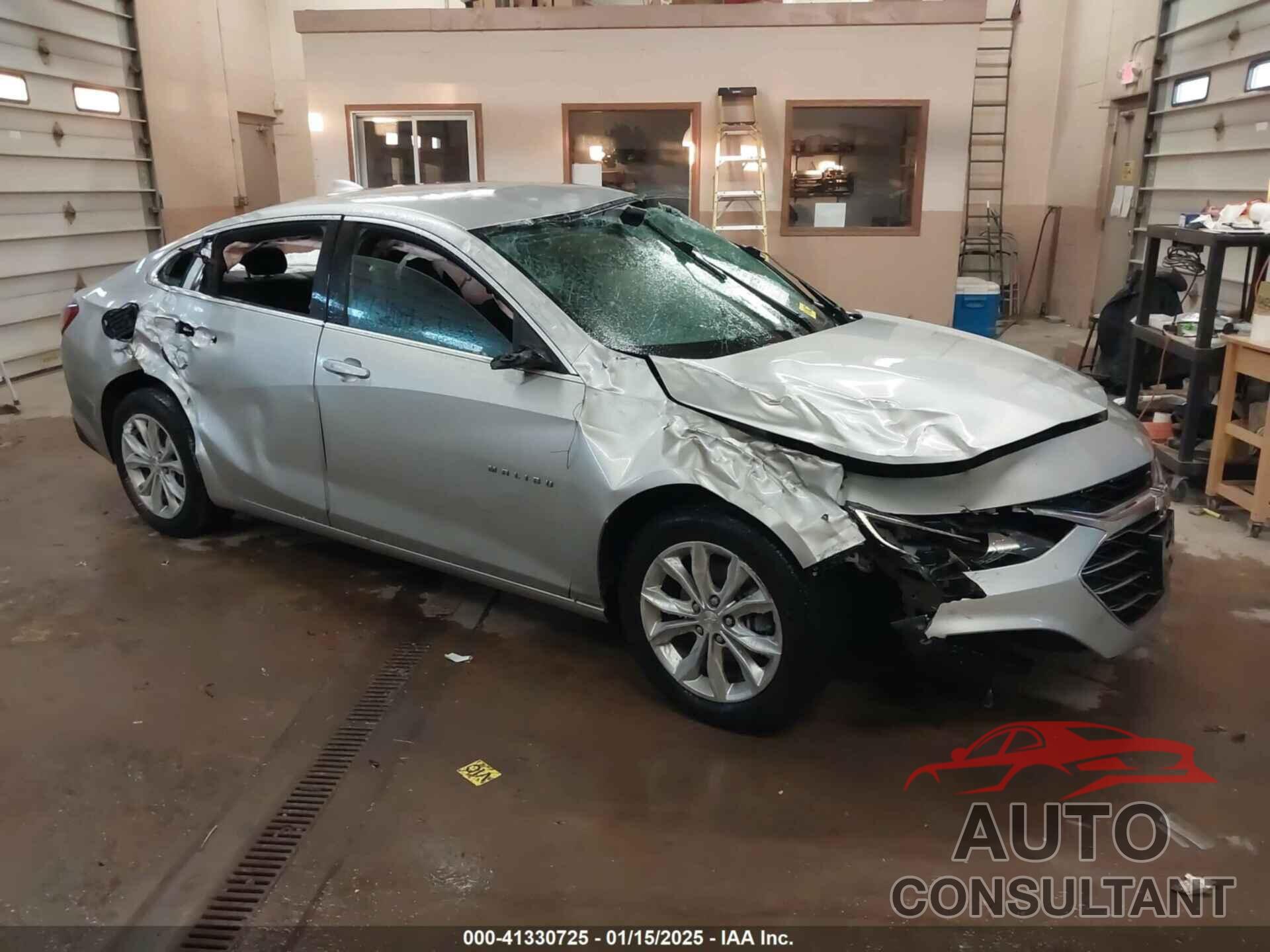 CHEVROLET MALIBU 2022 - 1G1ZD5ST6NF117174