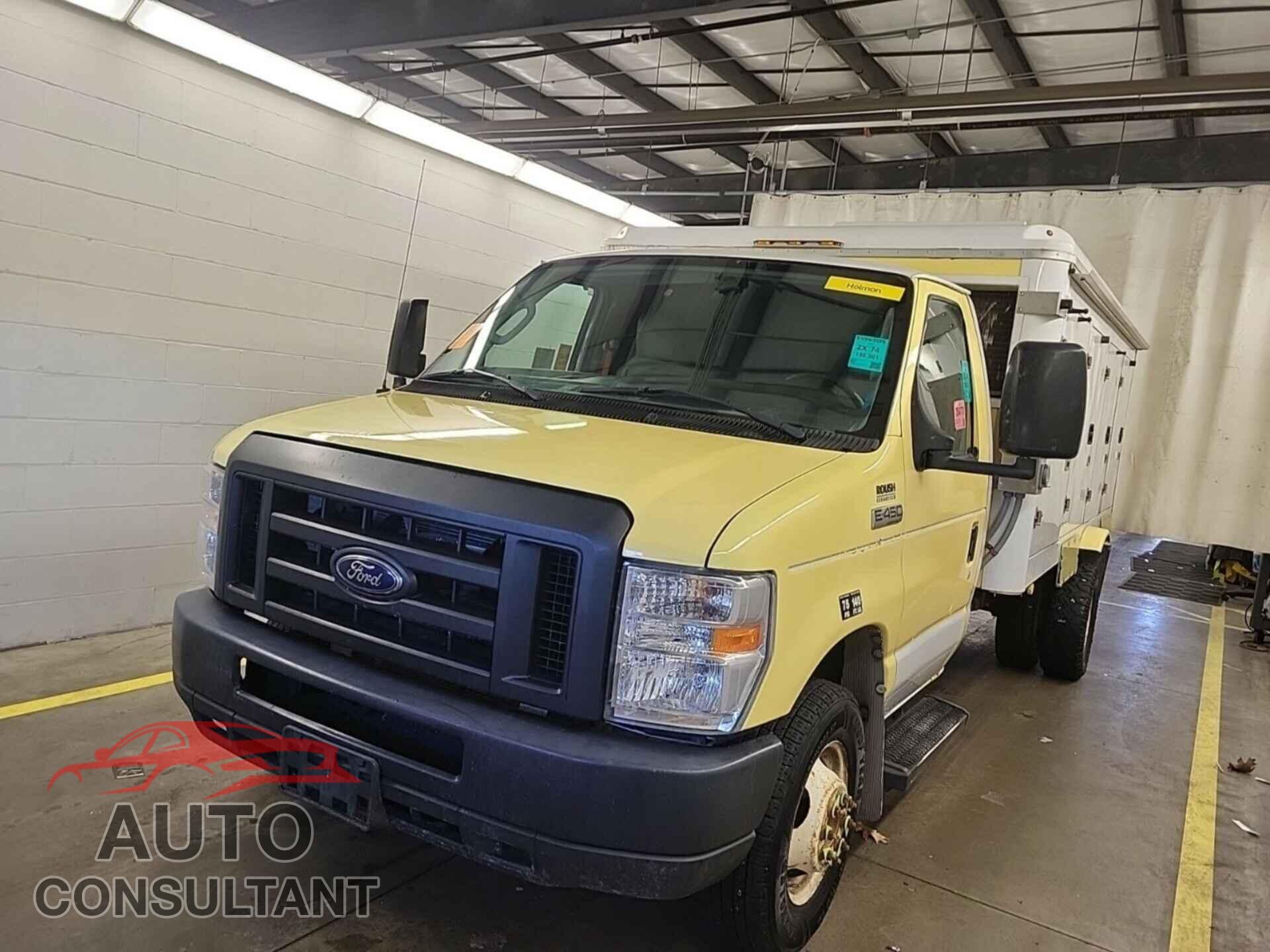 FORD ECONOLINE 2018 - 1FDXE4FS2JDC33304