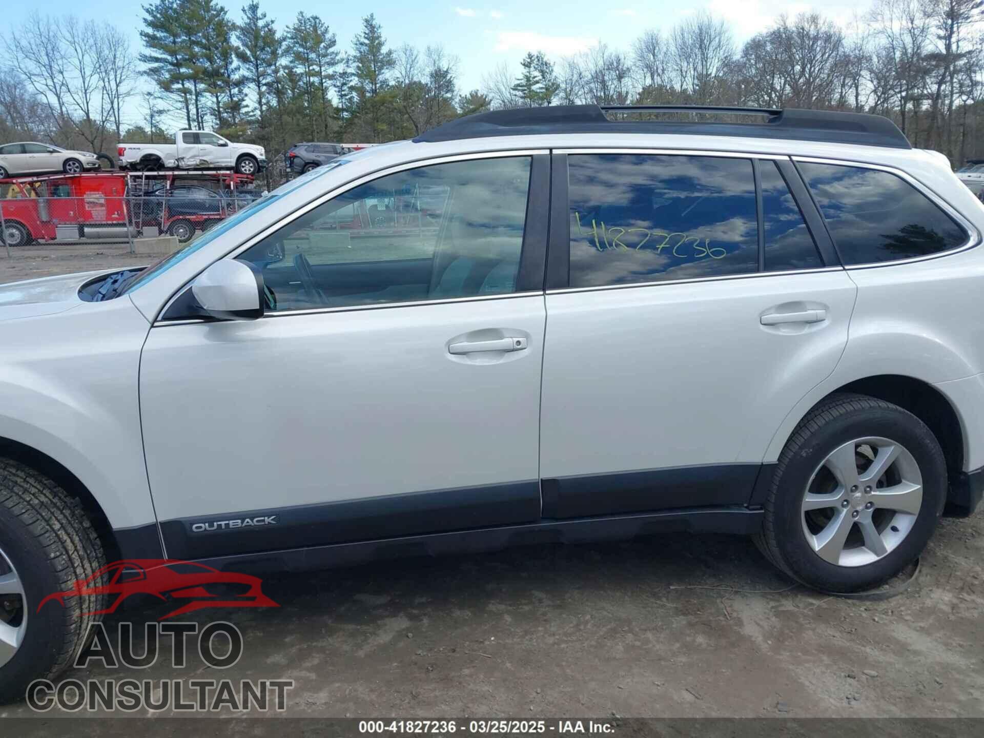 SUBARU OUTBACK 2013 - 4S4BRBLC8D3271890