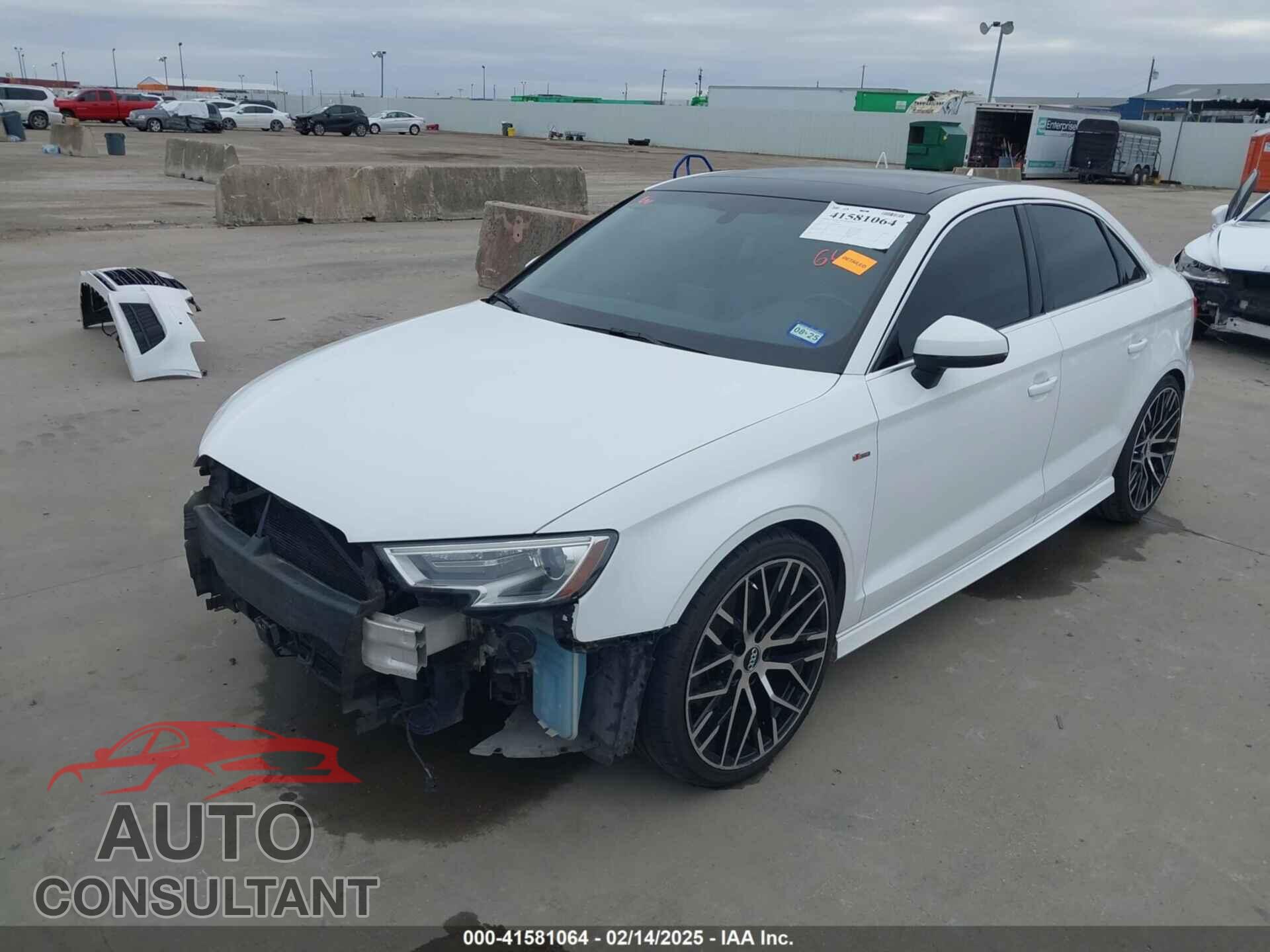 AUDI A3 2017 - WAUGUGFF6H1035233