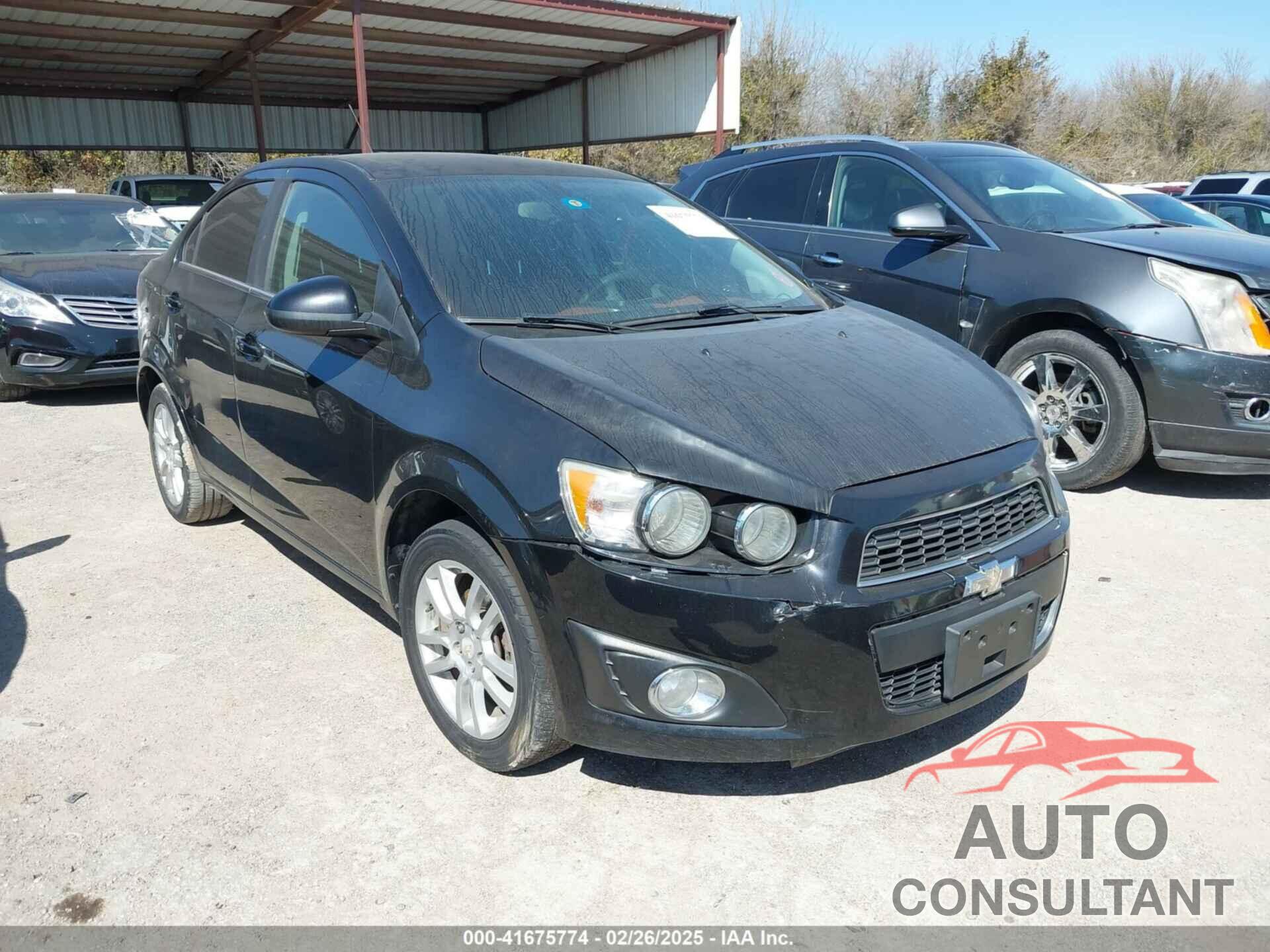 CHEVROLET SONIC 2016 - 1G1JC5SHXG4111243