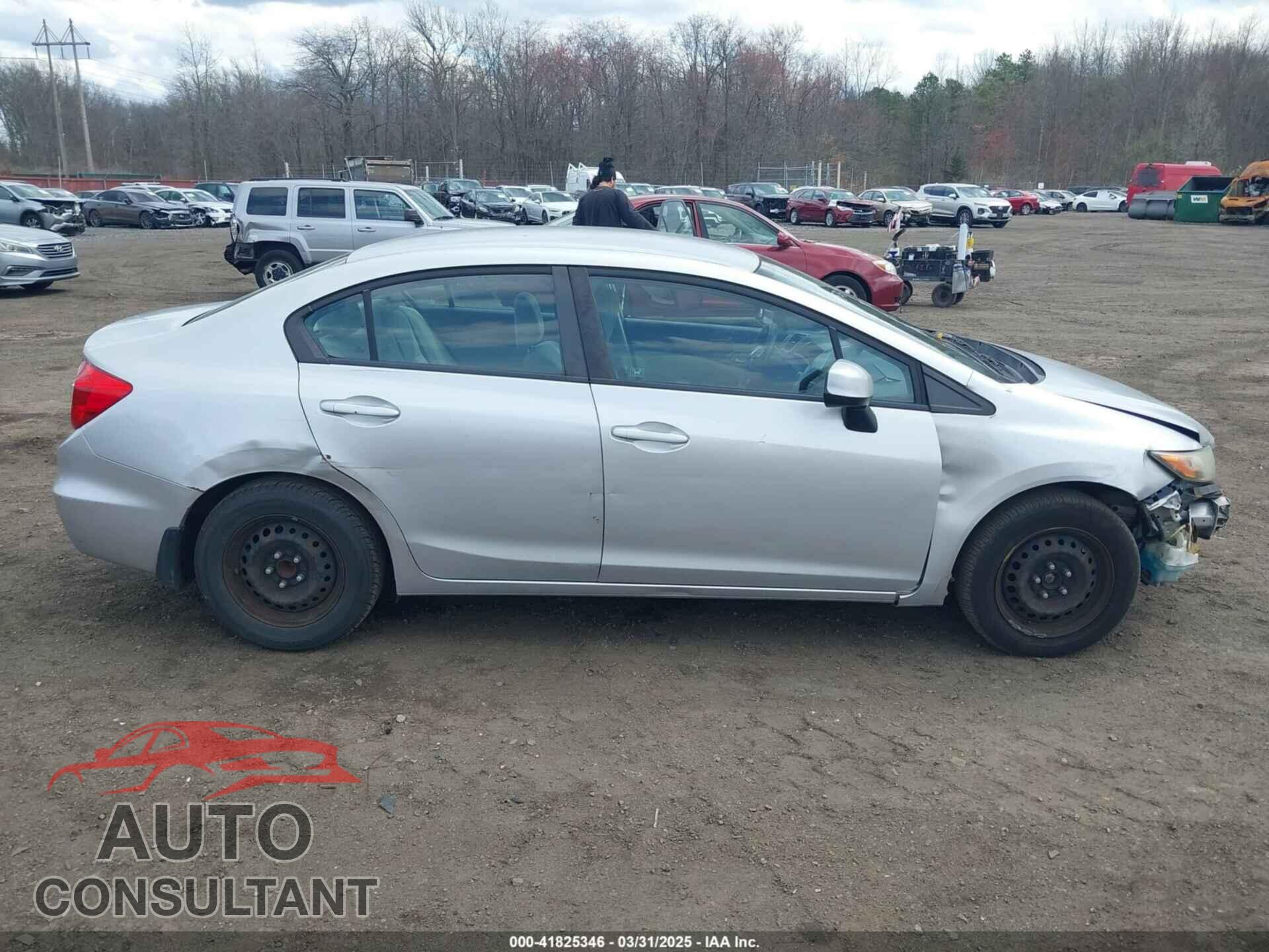 HONDA CIVIC 2012 - 2HGFB2F51CH305351