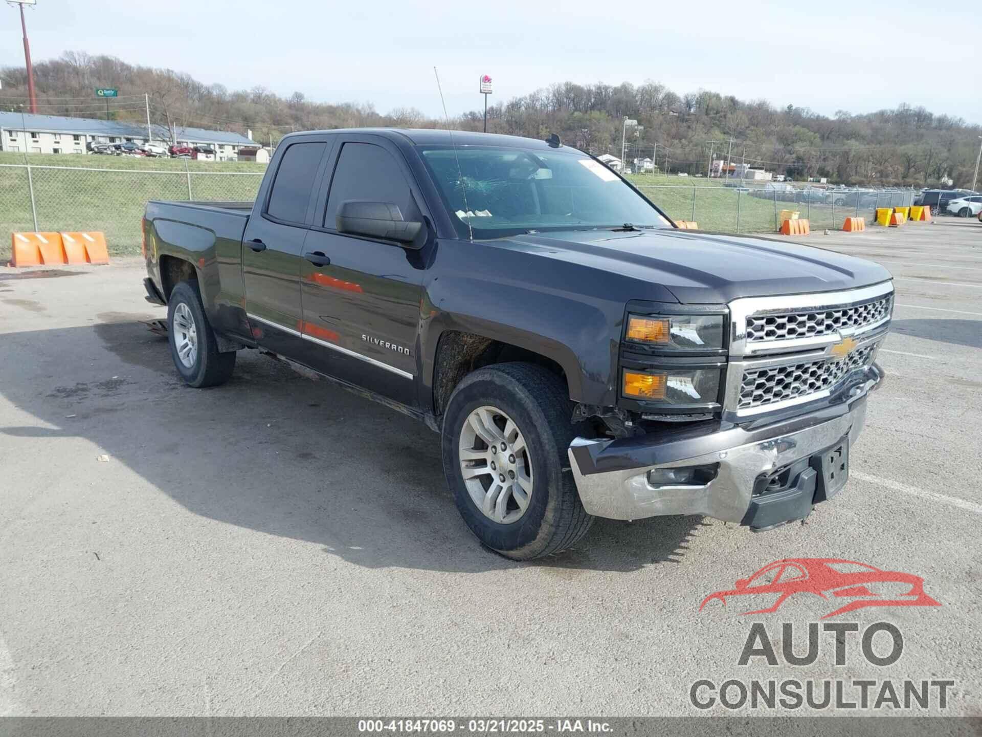 CHEVROLET SILVERADO 1500 2014 - 1GCVKREH8EZ221397
