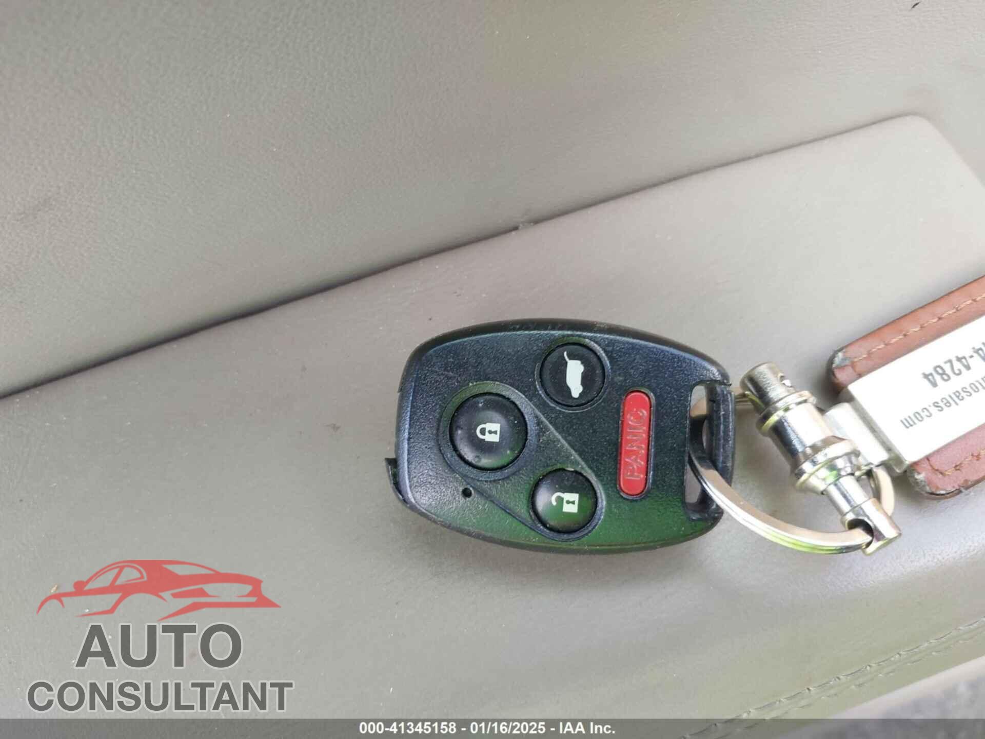 HONDA PILOT 2011 - 5FNYF4H97BB102184