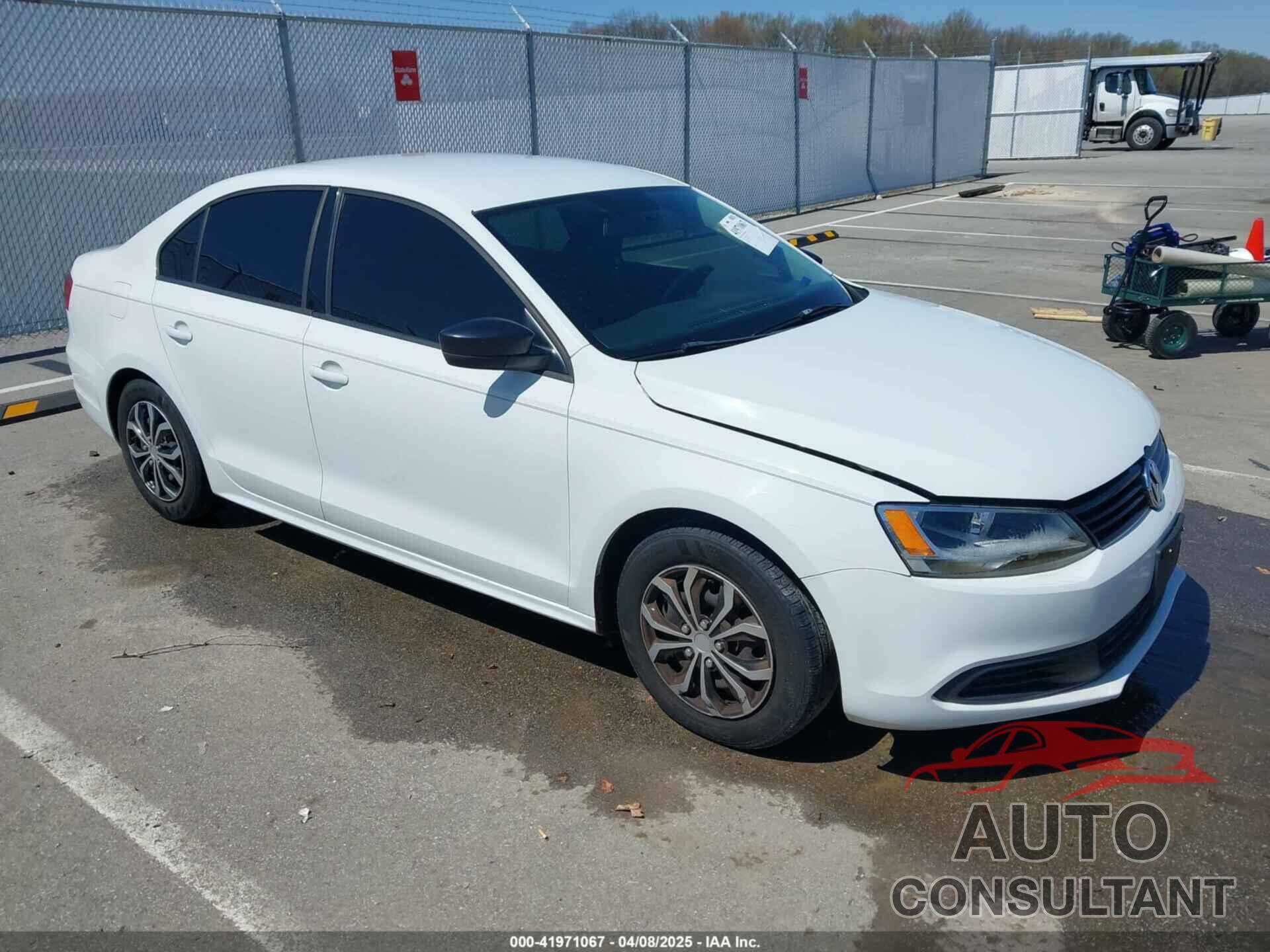 VOLKSWAGEN JETTA 2014 - 3VW2K7AJ4EM415553