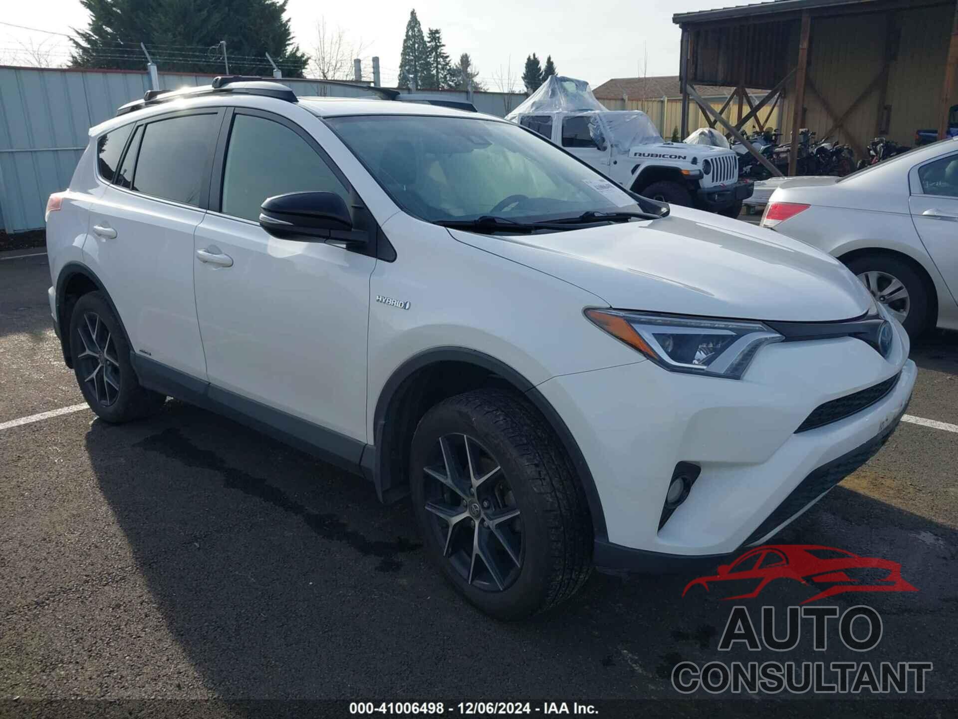 TOYOTA RAV4 HYBRID 2017 - JTMJJREV5HD116230