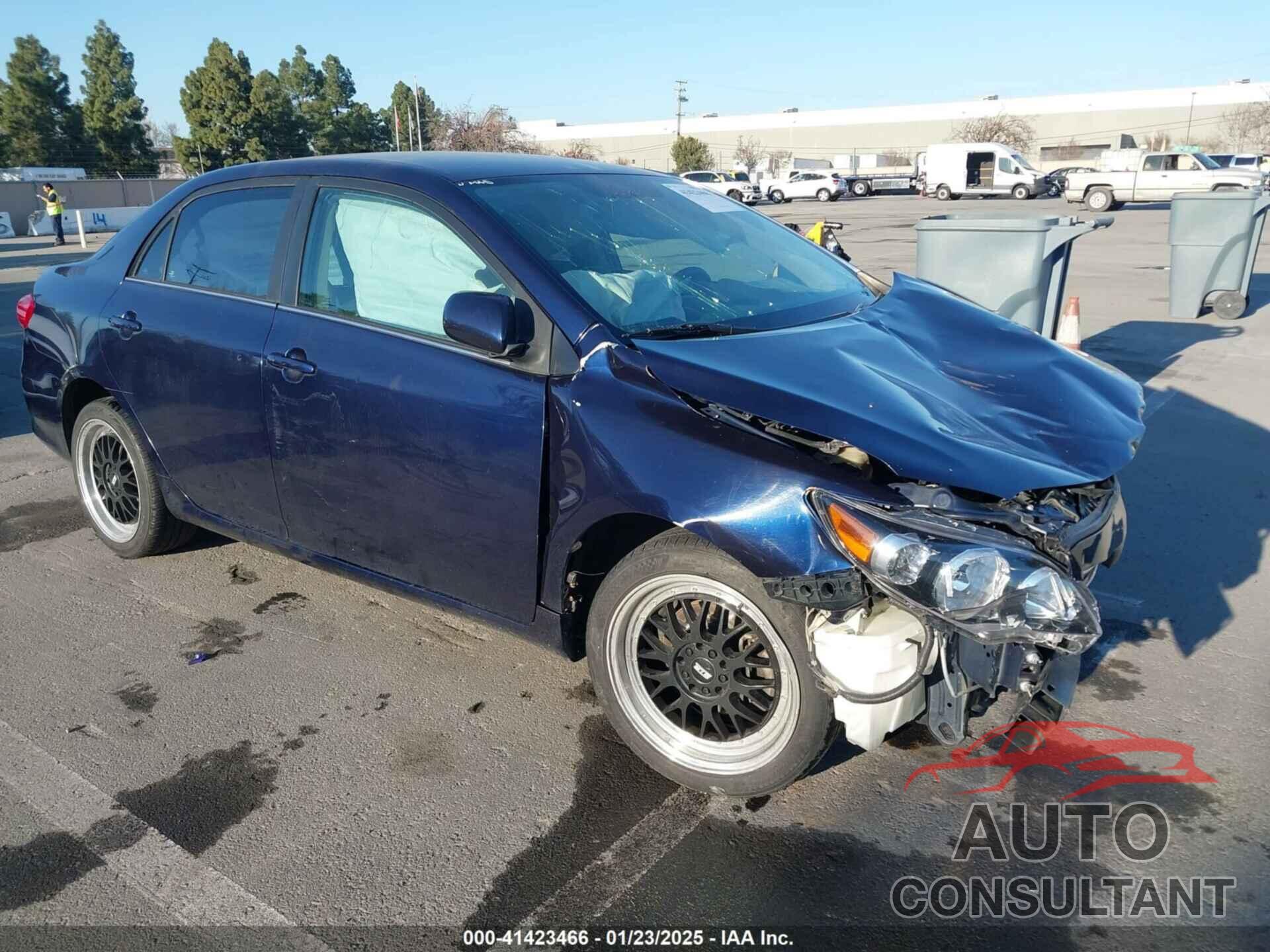 TOYOTA COROLLA 2013 - 2T1BU4EE8DC924464