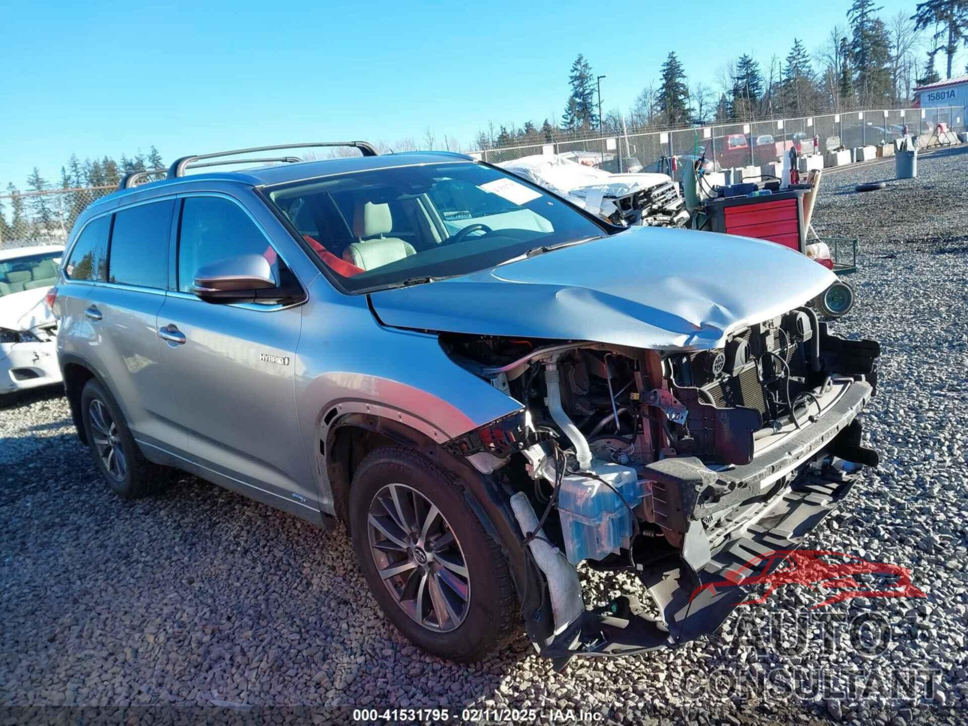 TOYOTA HIGHLANDER HYBRID 2017 - 5TDJGRFH6HS033398