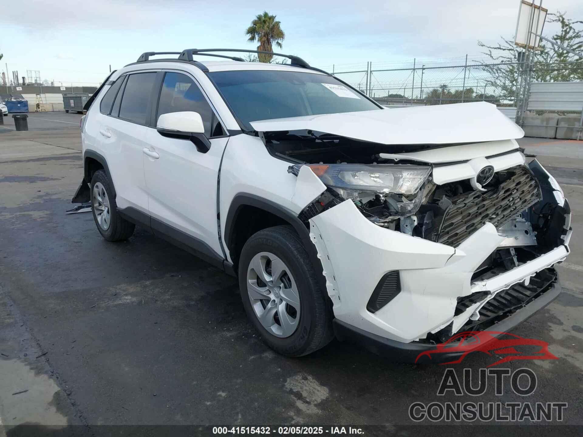 TOYOTA RAV4 2021 - 2T3K1RFV8MC164872