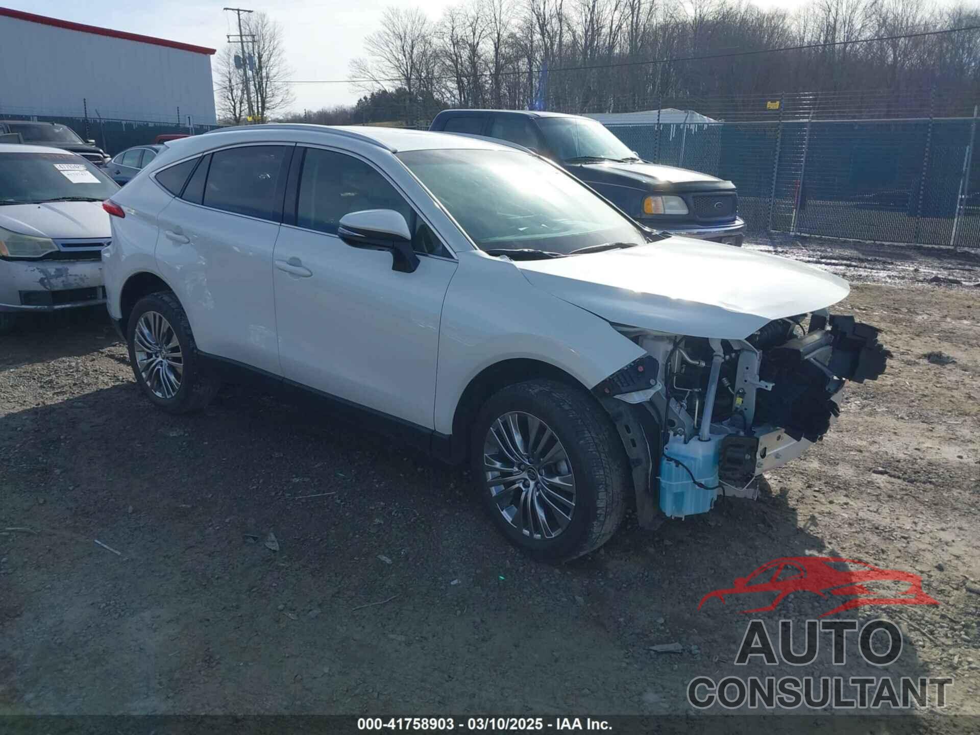 TOYOTA VENZA 2022 - JTEAAAAH8NJ115518