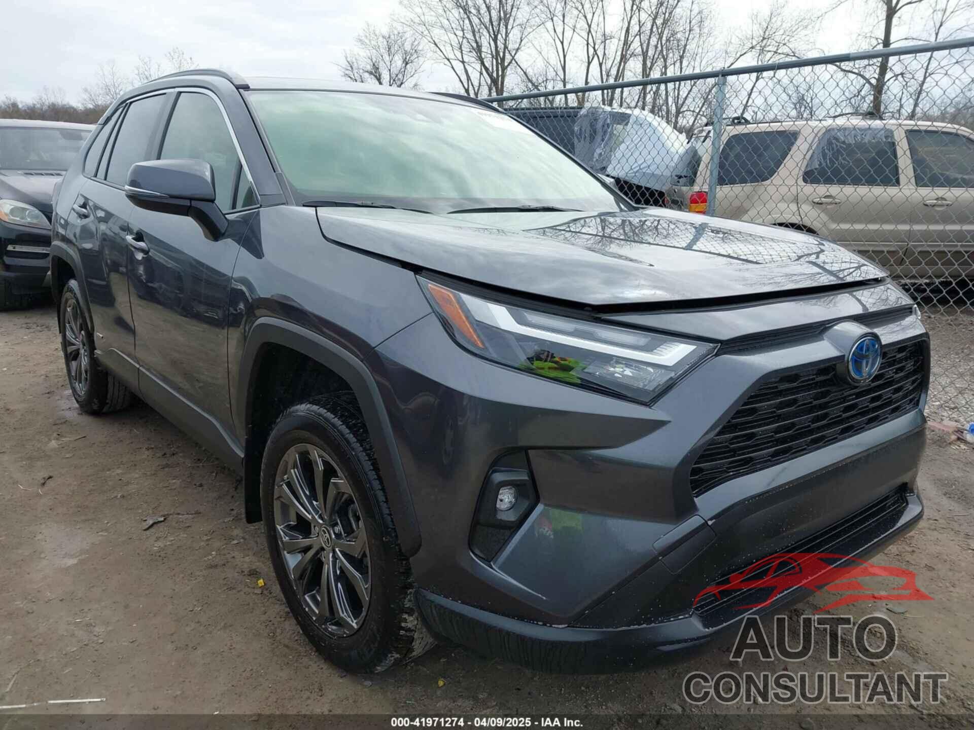 TOYOTA RAV4 HYBRID 2022 - JTMB6RFV9ND065377