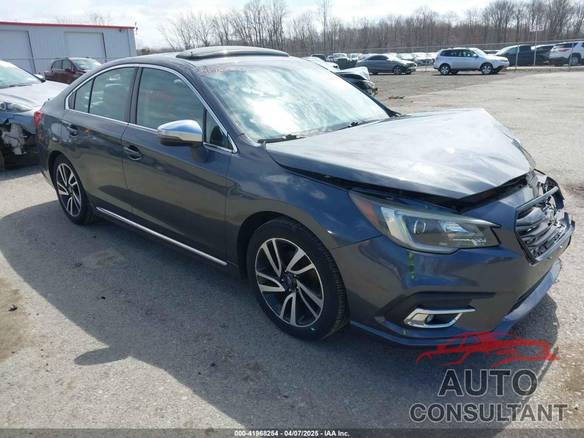 SUBARU LEGACY 2018 - 4S3BNAR65J3032661