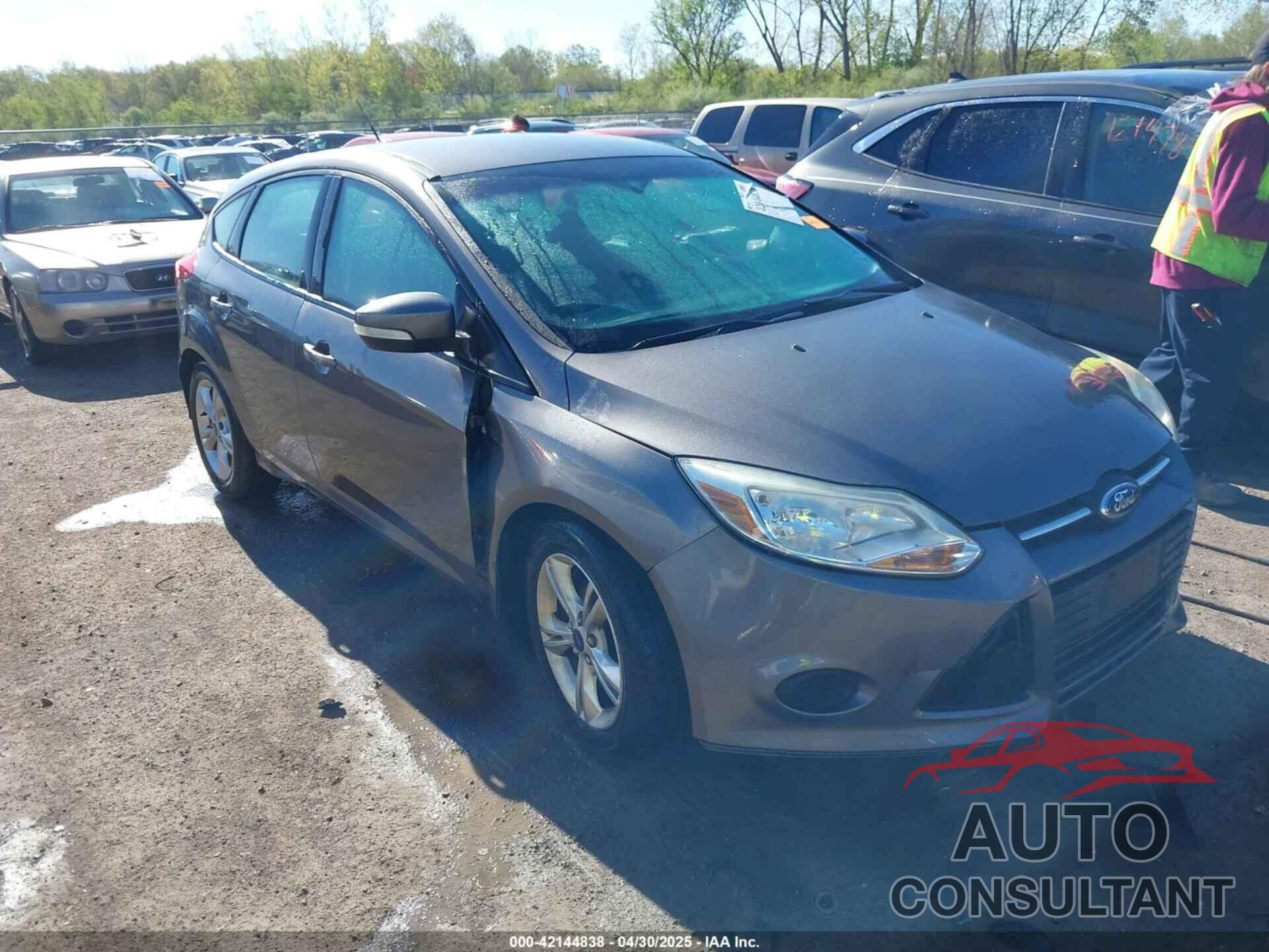 FORD FOCUS 2014 - 1FADP3K22EL187962