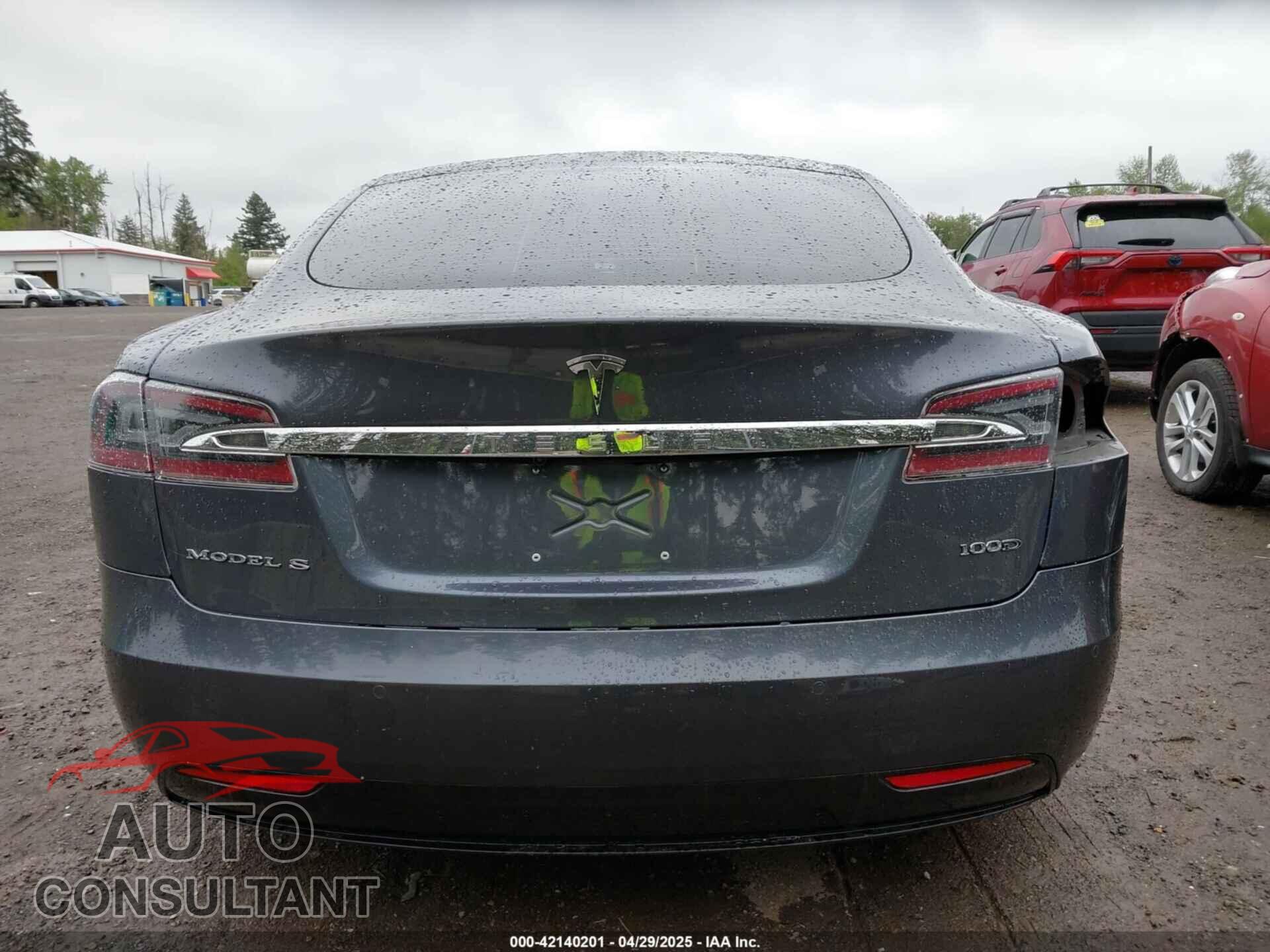 TESLA MODEL S 2017 - 5YJSA1E26HF224568