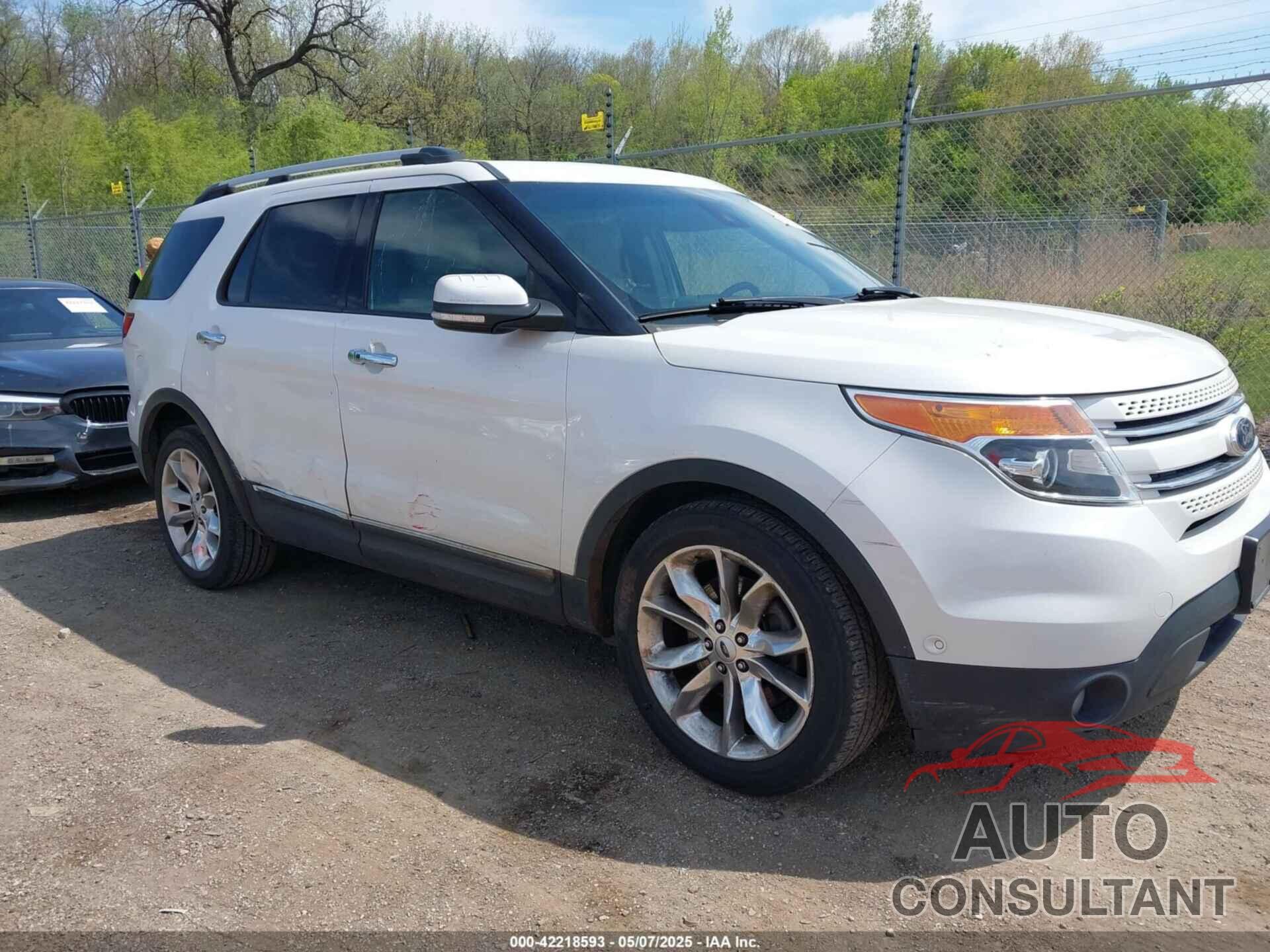 FORD EXPLORER 2015 - 1FM5K7F86FGB40555