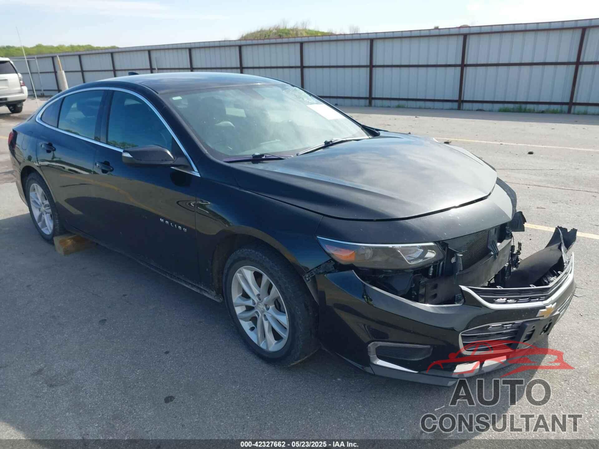 CHEVROLET MALIBU 2017 - 1G1ZE5ST5HF154301