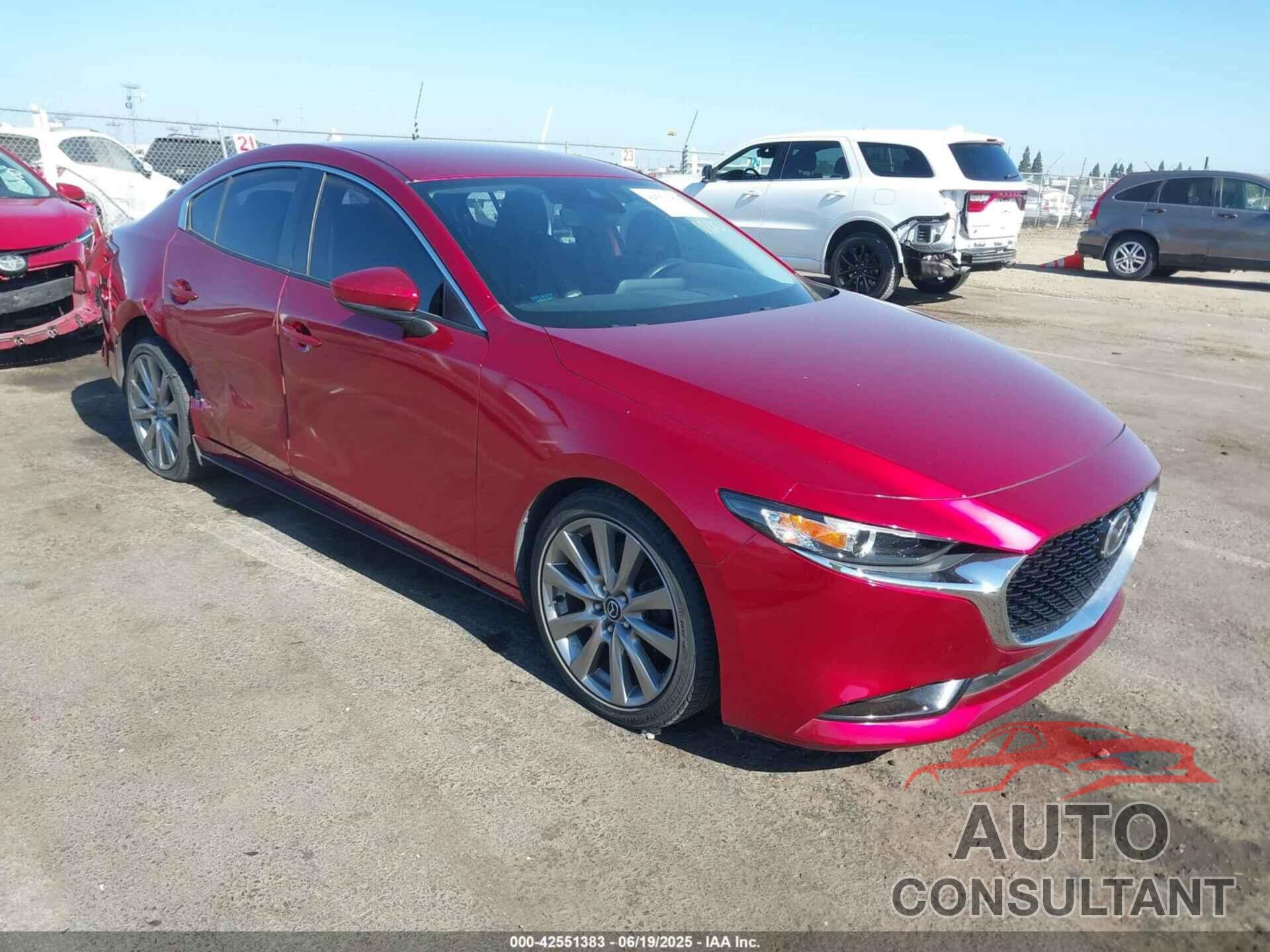 MAZDA MAZDA3 2019 - JM1BPBAM5K1118575