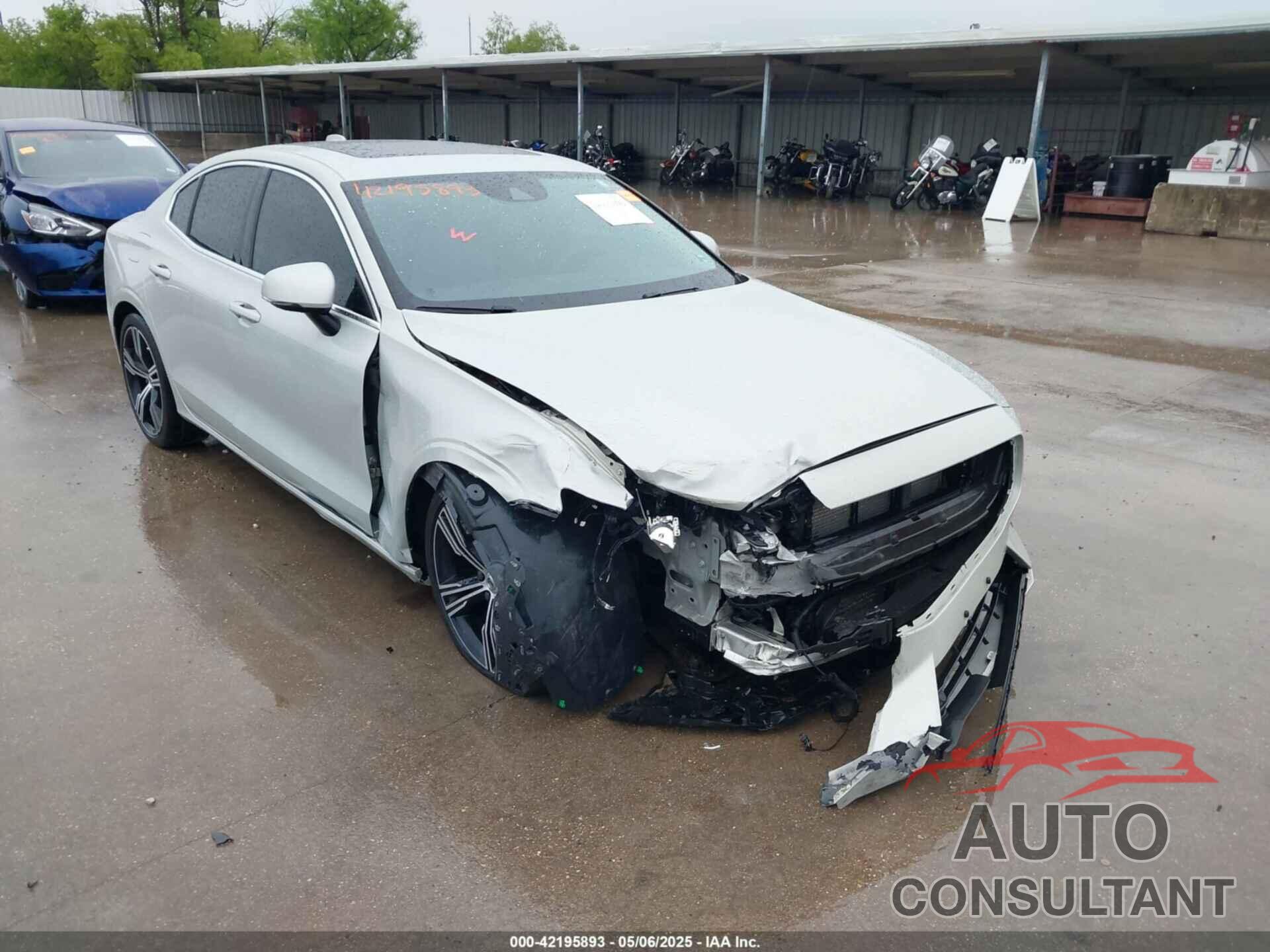 VOLVO S60 2019 - 7JRA22TL7KG003425