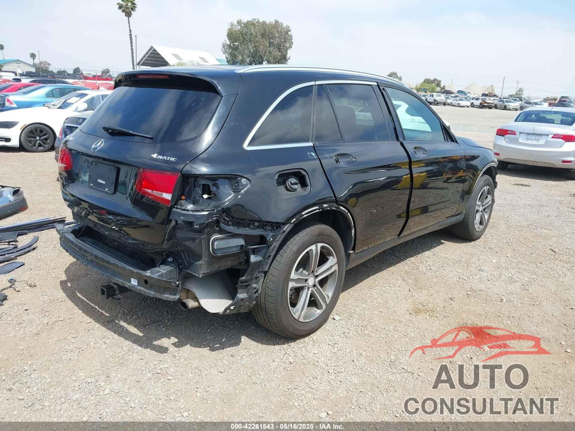 MERCEDES-BENZ GLC 300 2016 - WDC0G4KB6GF087180