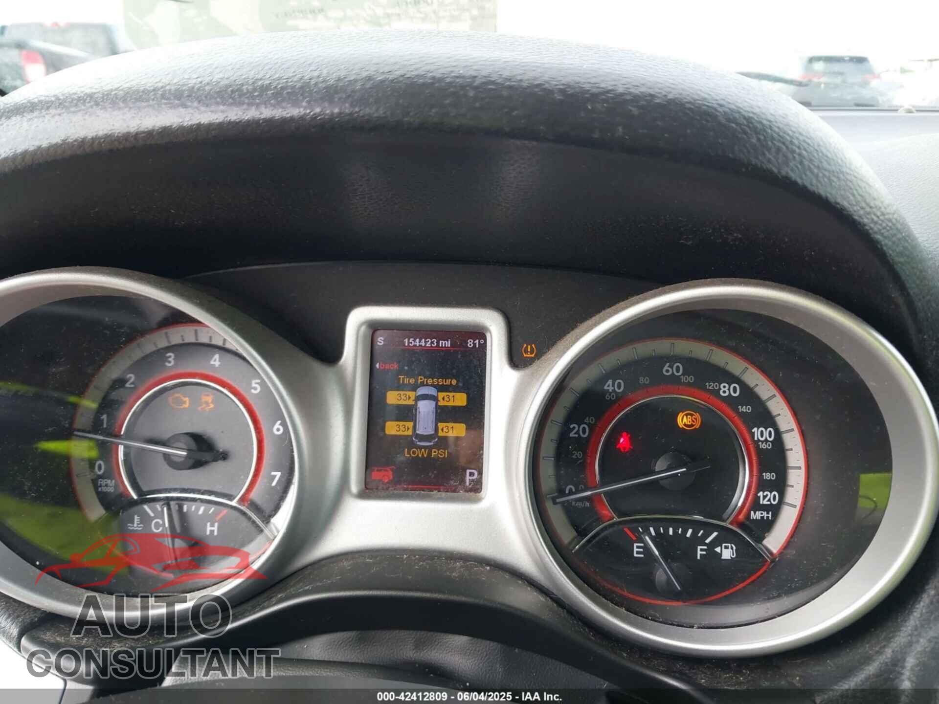 DODGE JOURNEY 2012 - 3C4PDCDGXCT200032