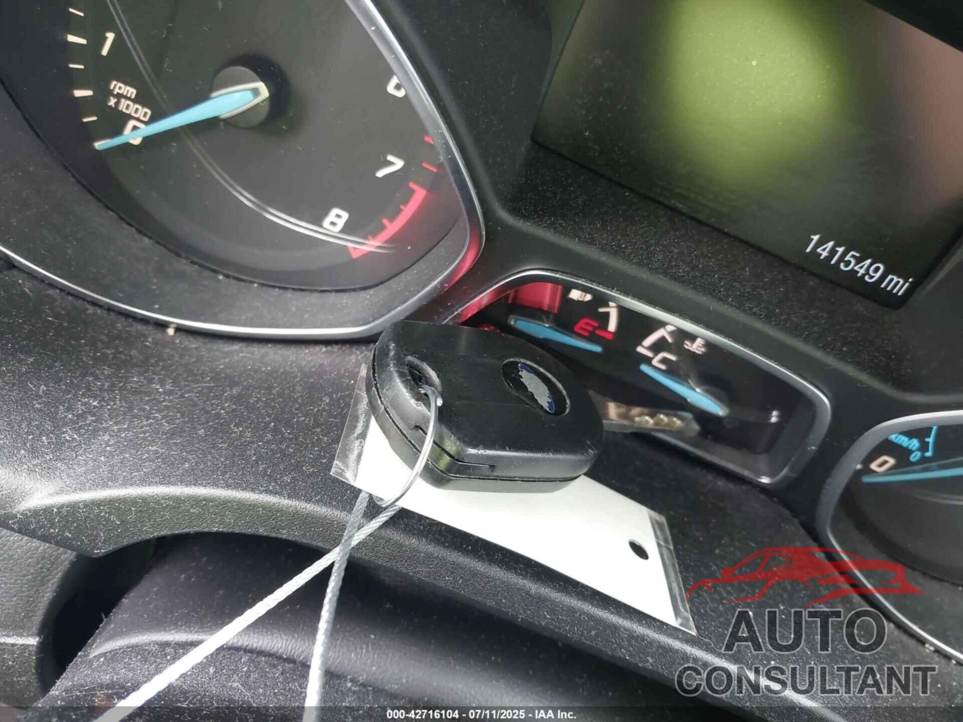 FORD ESCAPE 2016 - 1FMCU0F77GUA59874