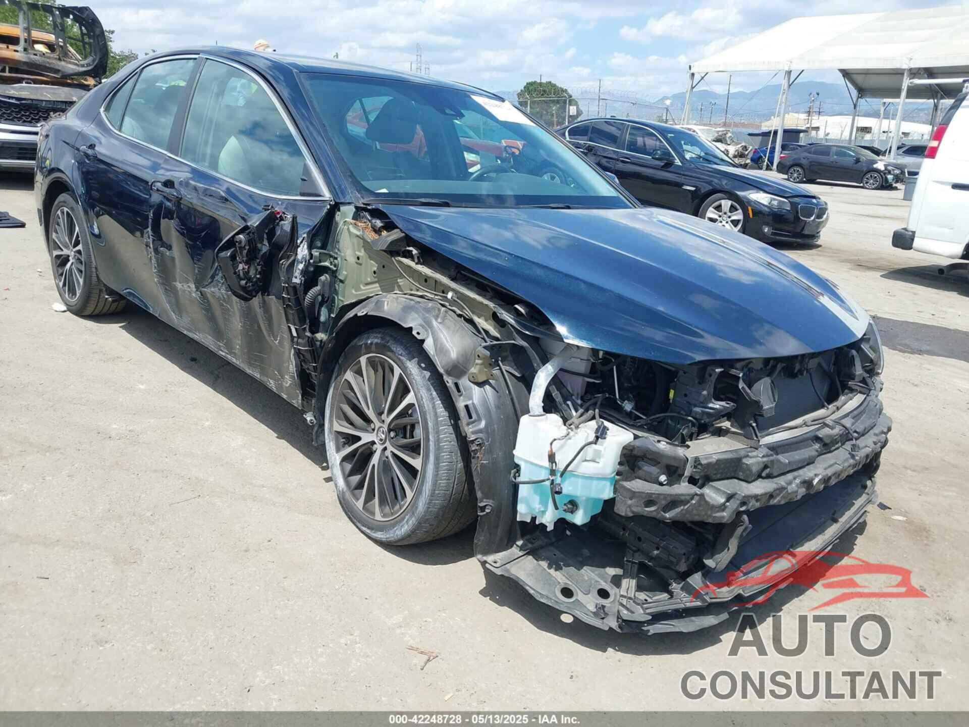 TOYOTA CAMRY 2019 - 4T1B11HK5KU852174