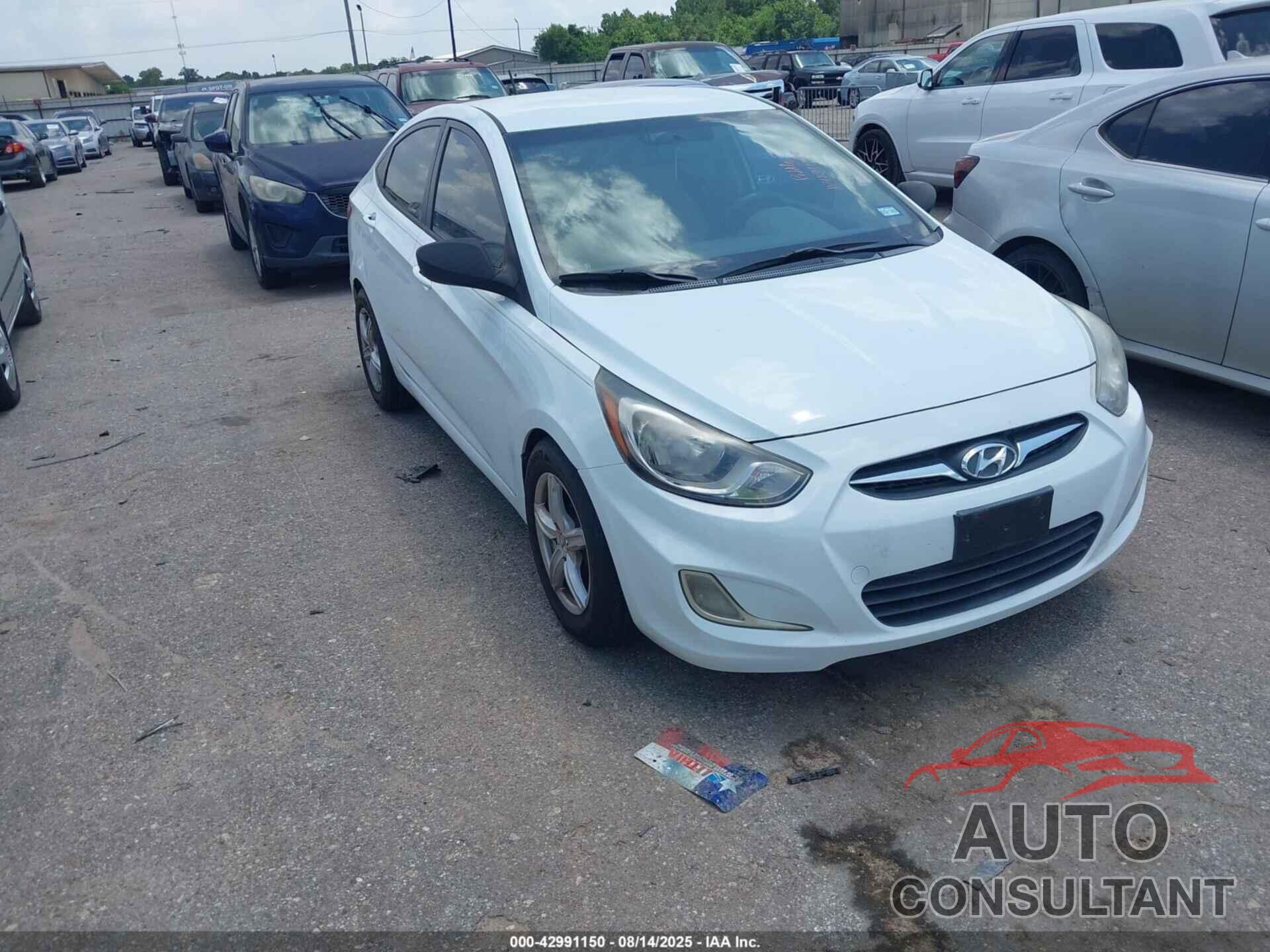 HYUNDAI ACCENT 2012 - KMHCU4AE0CU041952