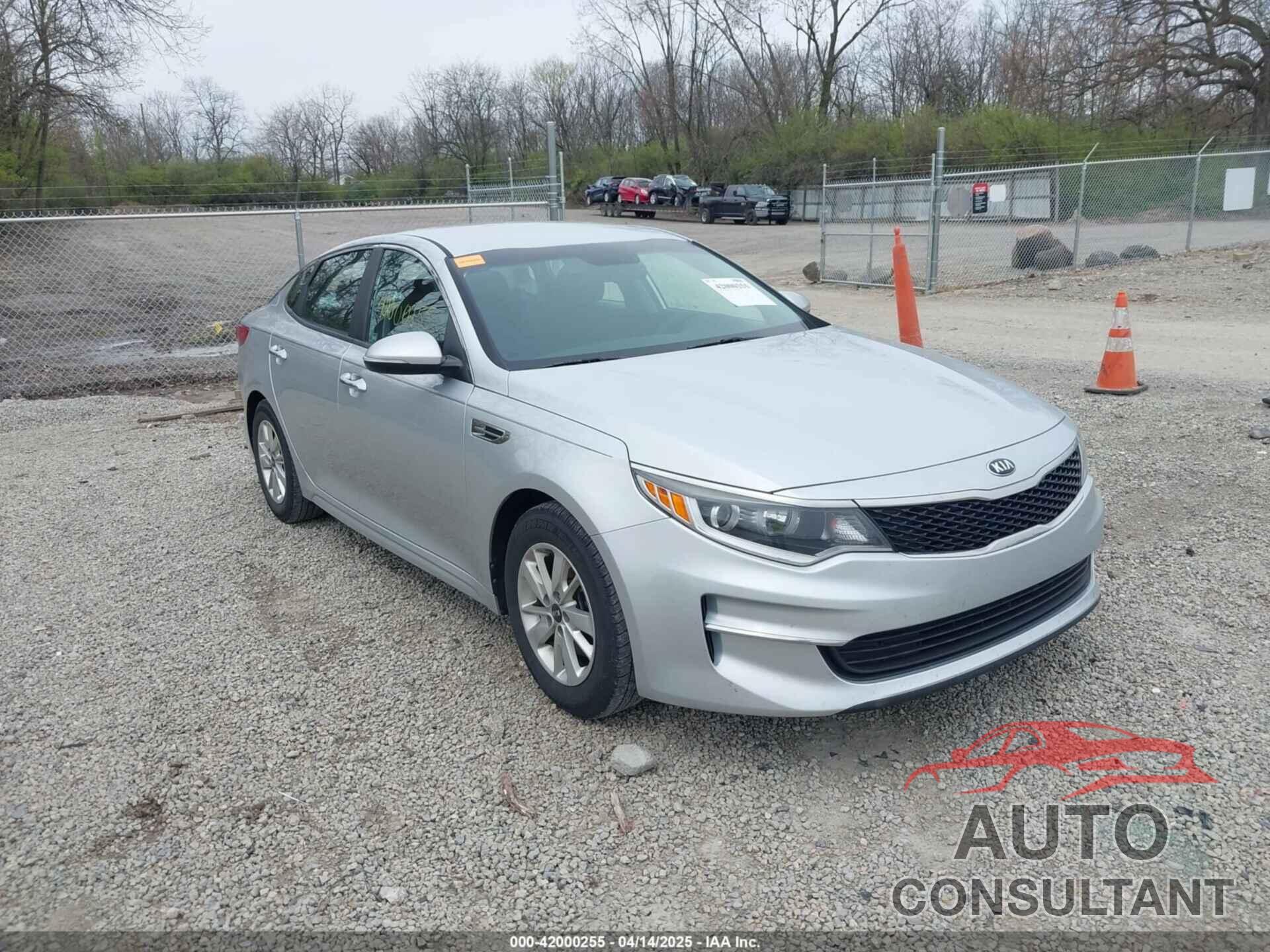 KIA OPTIMA 2018 - 5XXGT4L38JG179861