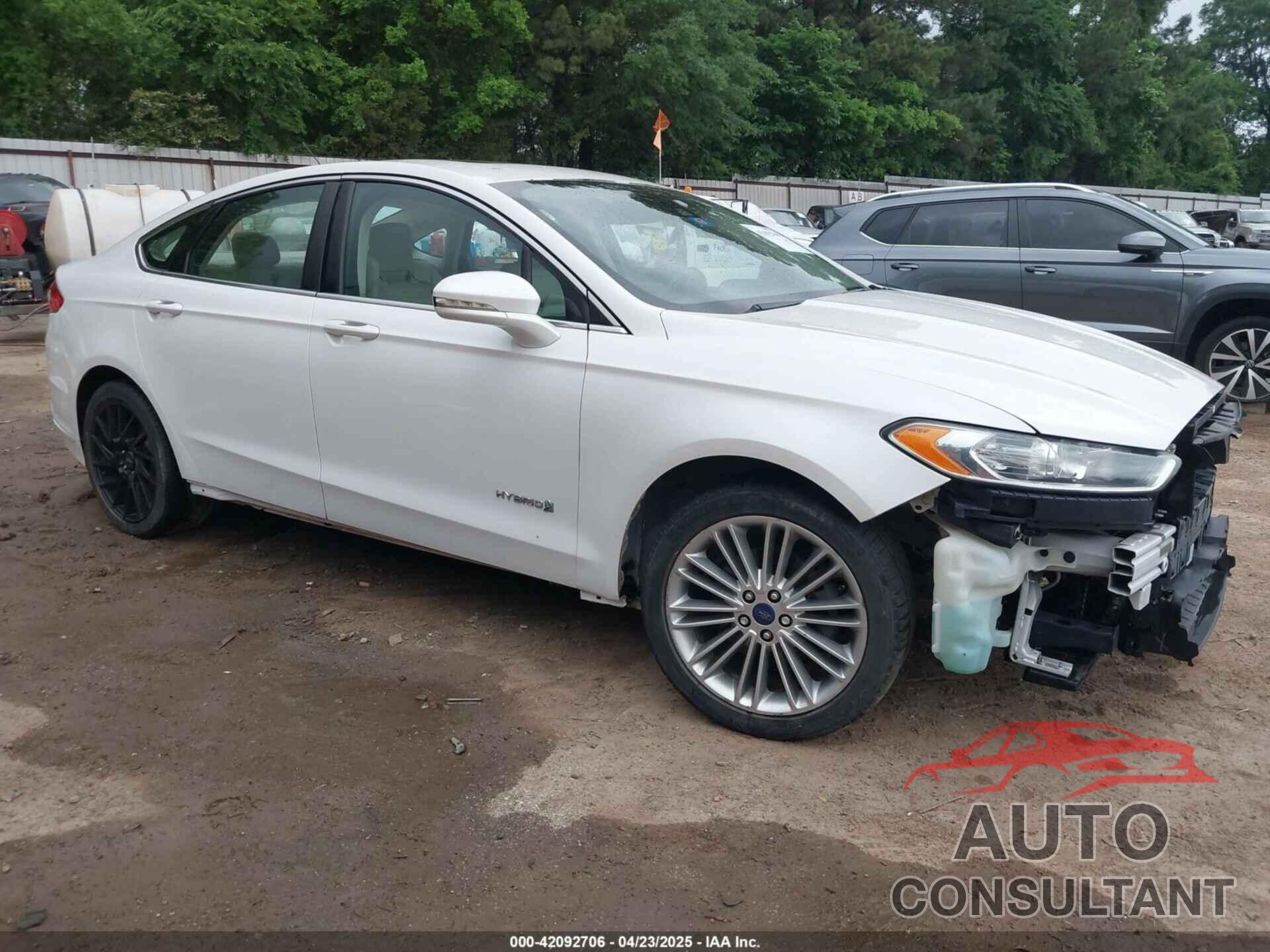 FORD FUSION HYBRID 2013 - 3FA6P0LU1DR201485
