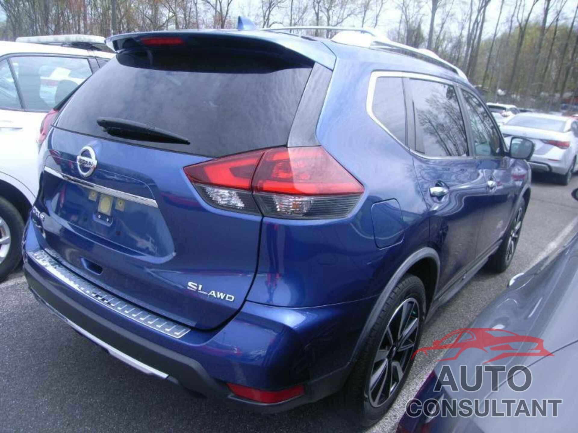 NISSAN ROGUE 2018 - JN8AT2MV5JW323203
