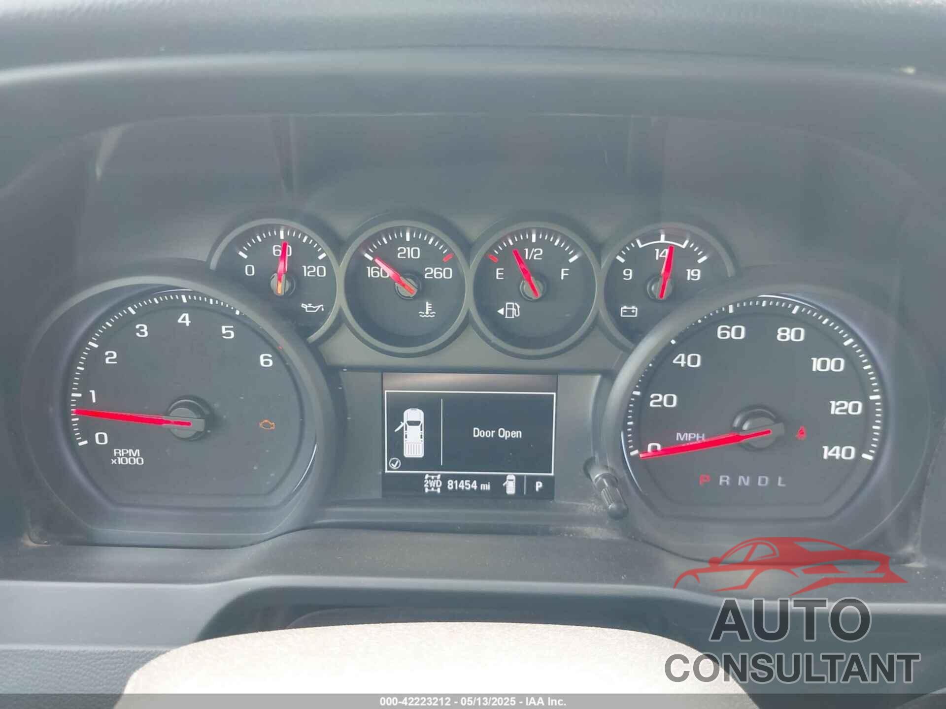 CHEVROLET SILVERADO 1500 2021 - 1GCRYAEF9MZ211203