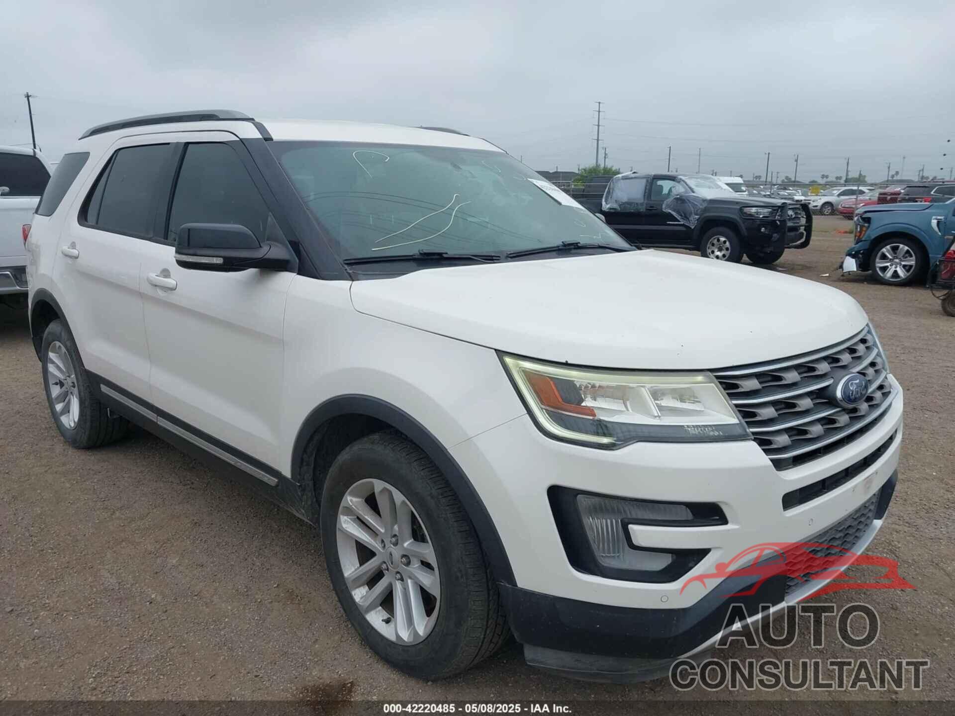 FORD EXPLORER 2017 - 1FM5K7D8XHGC53849