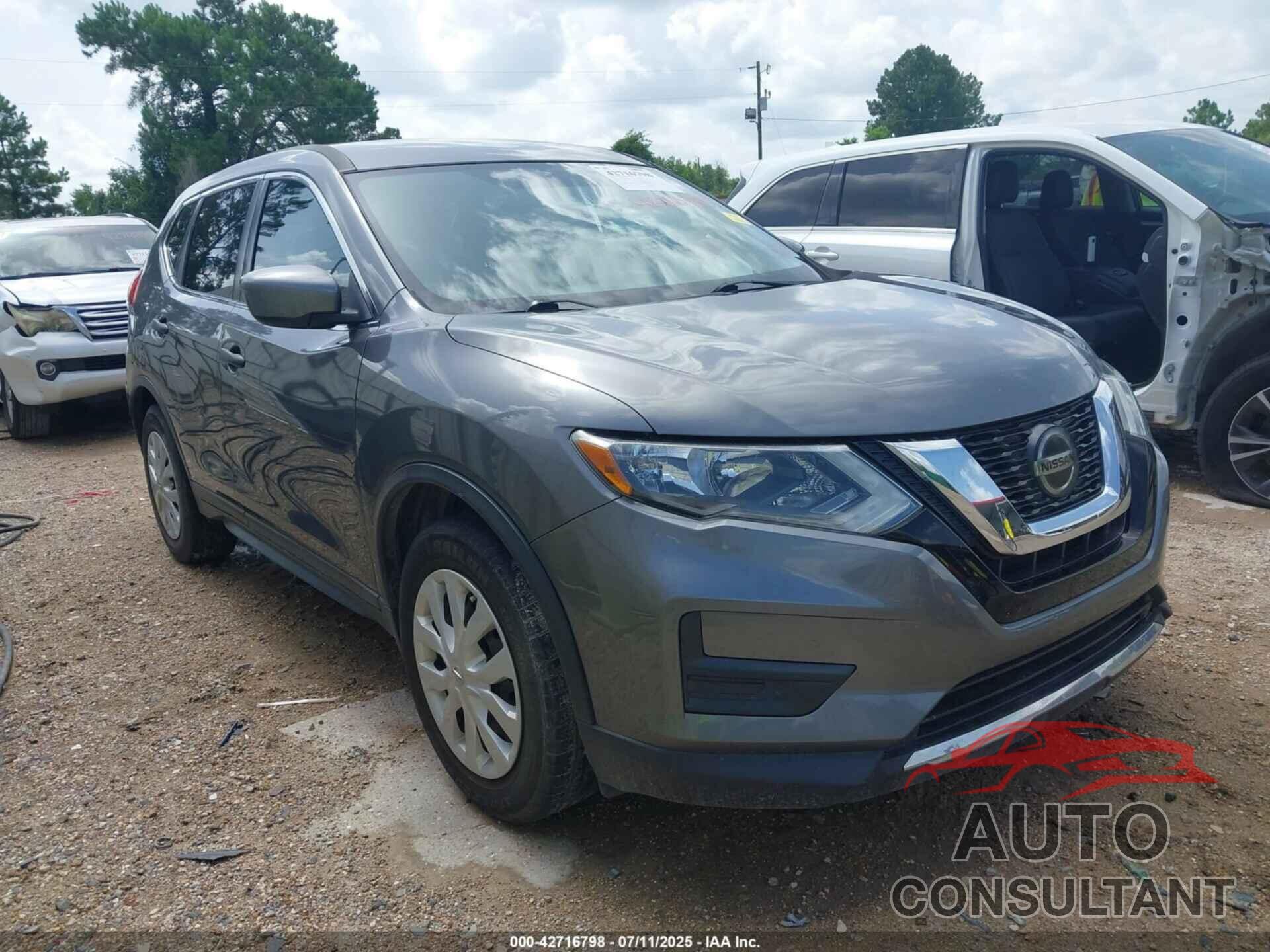 NISSAN ROGUE 2018 - 5N1AT2MT5JC826995