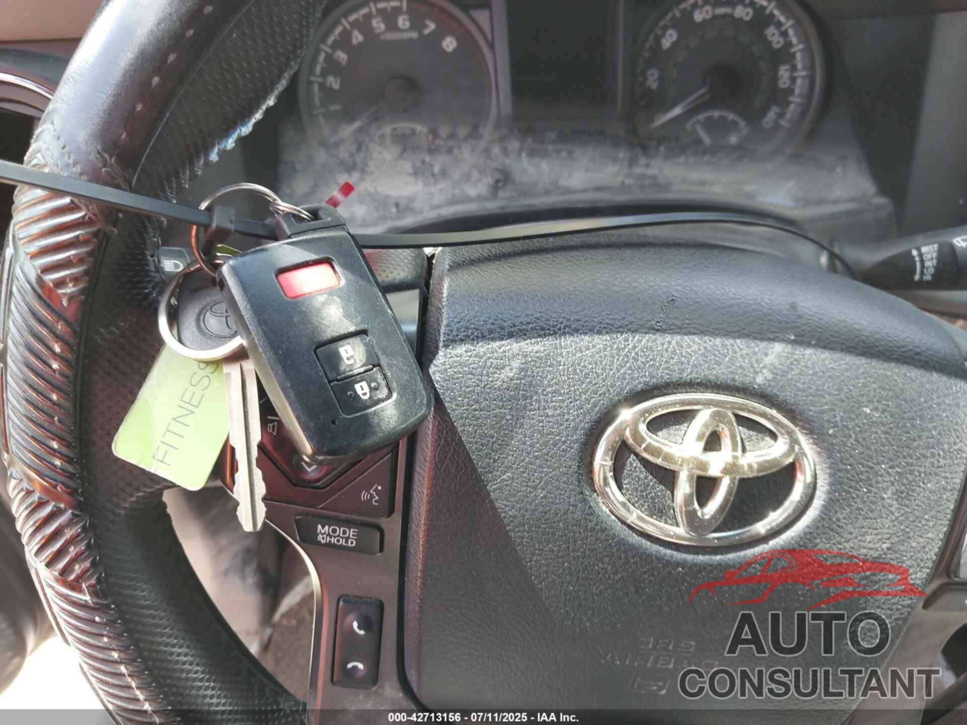 TOYOTA TACOMA 2016 - 5TFAZ5CN7GX014297