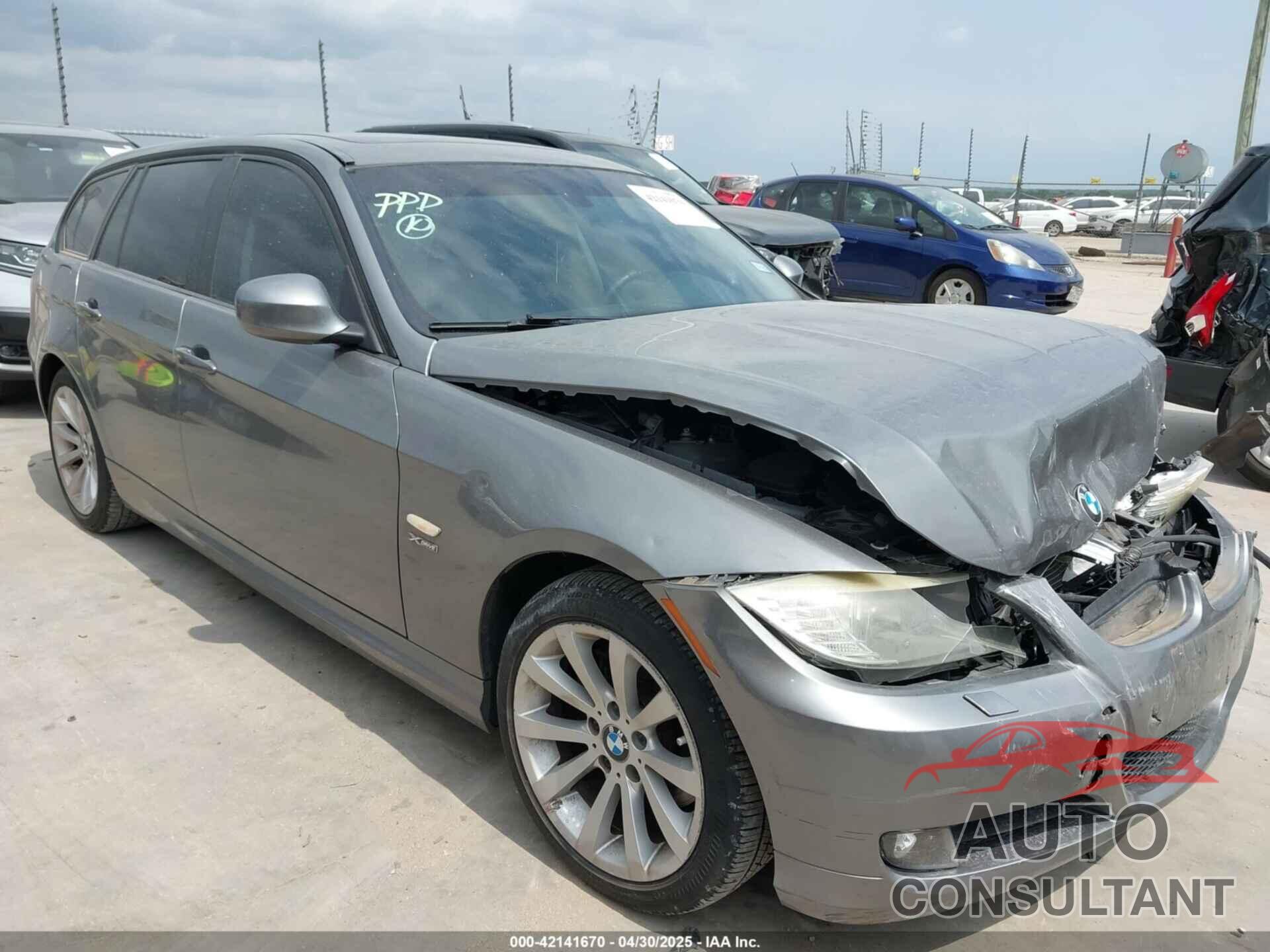 BMW 328I 2011 - WBAUU3C52BA542337
