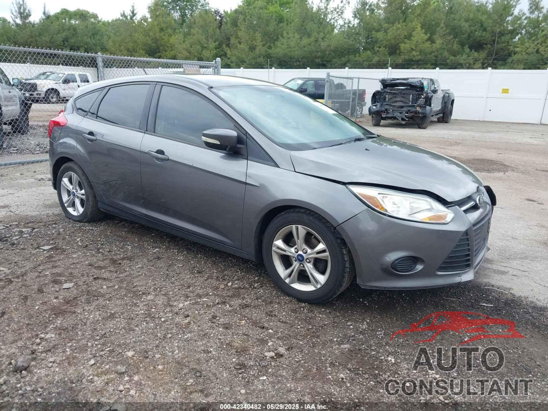FORD FOCUS 2013 - 1FADP3K2XDL150592