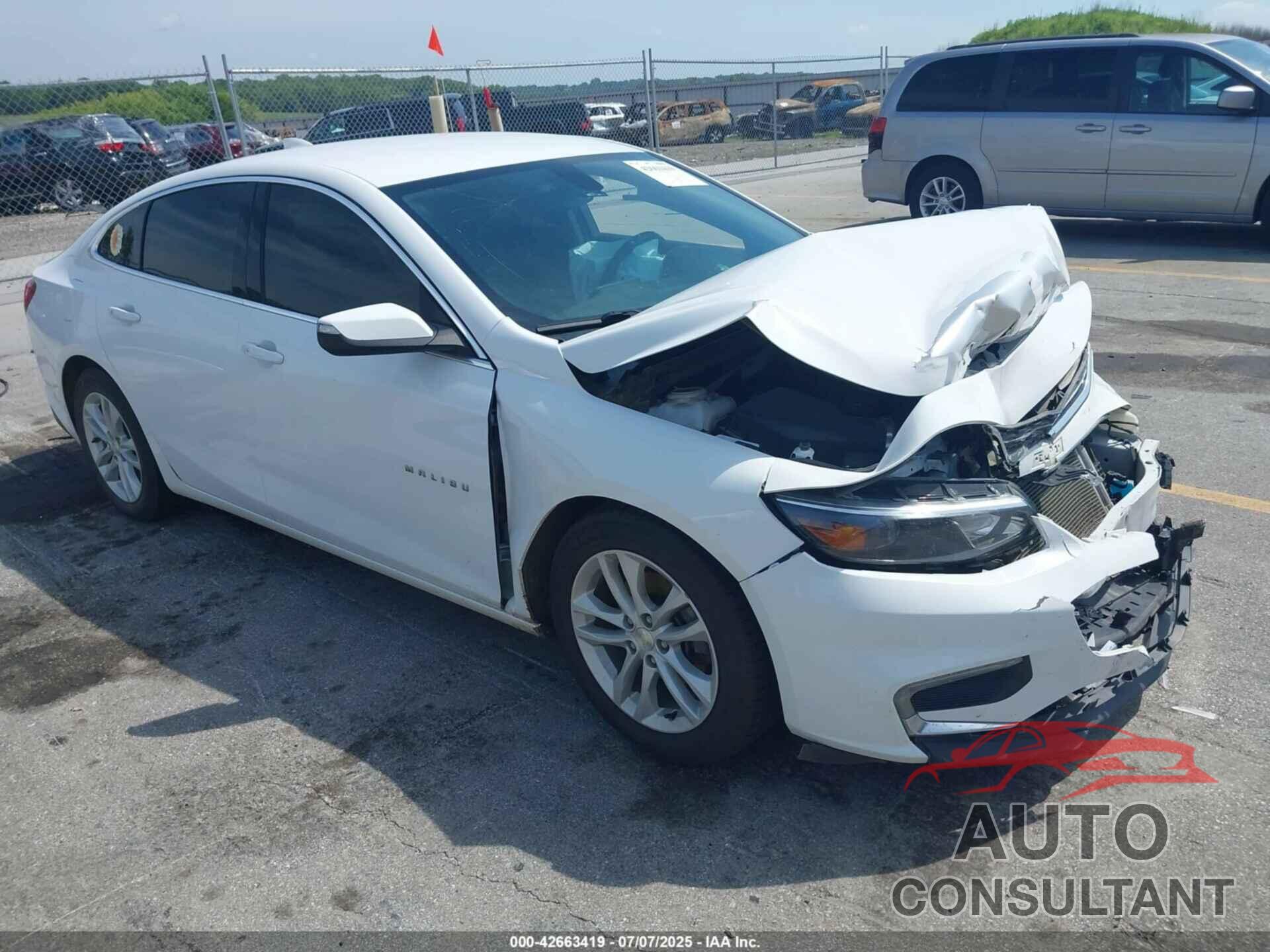 CHEVROLET MALIBU 2017 - 1G1ZE5ST1HF136460